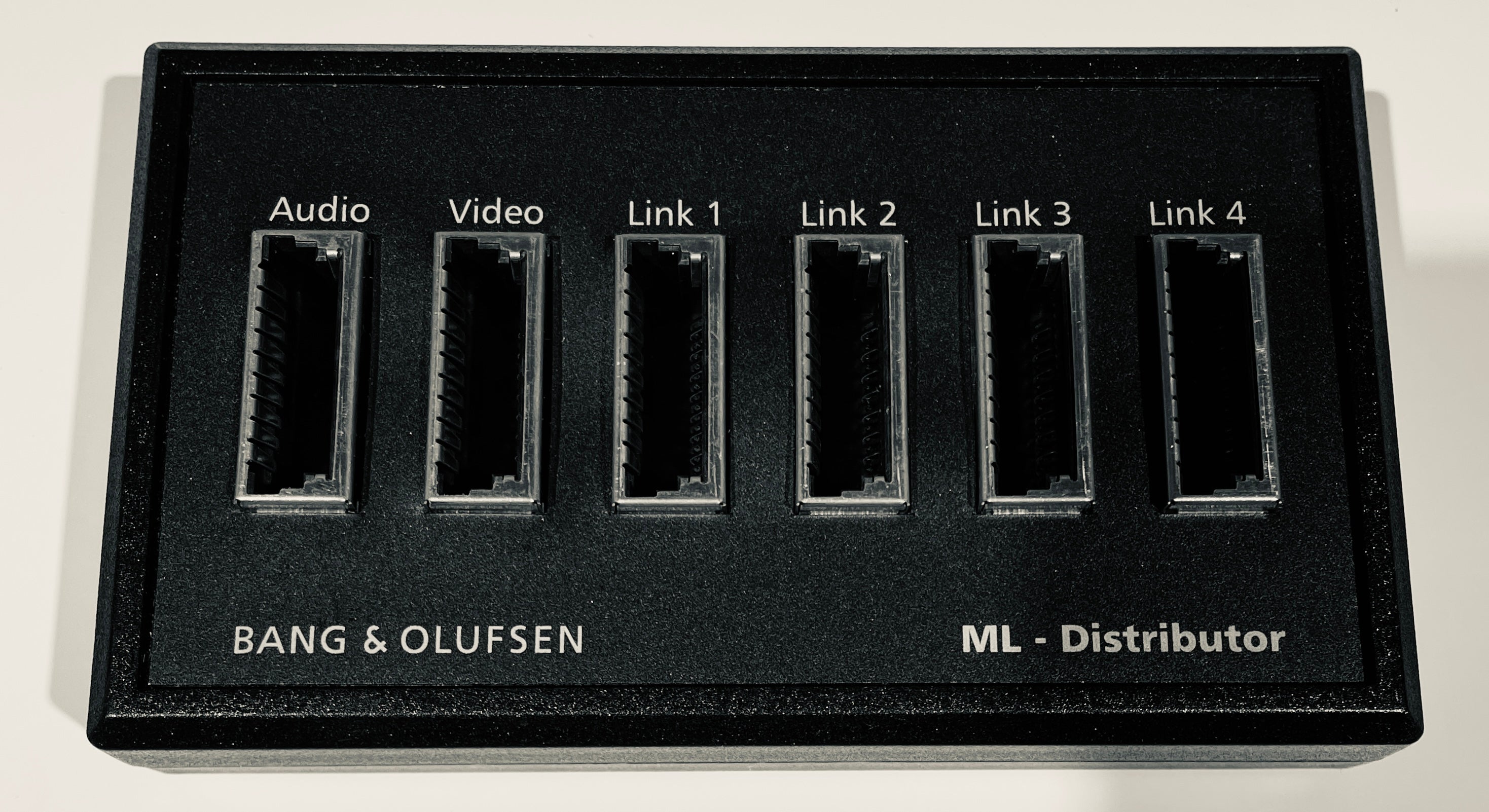 ML Distributor