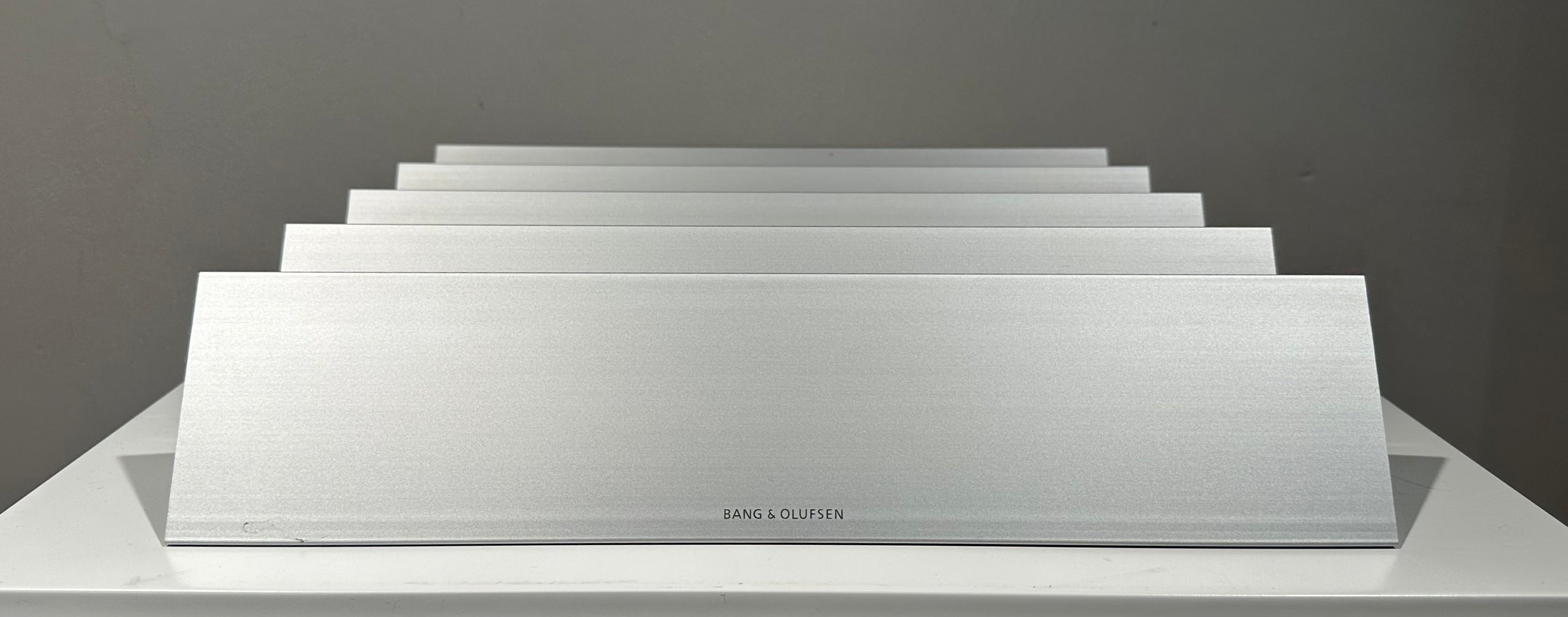 B&O A4 CD Wave
