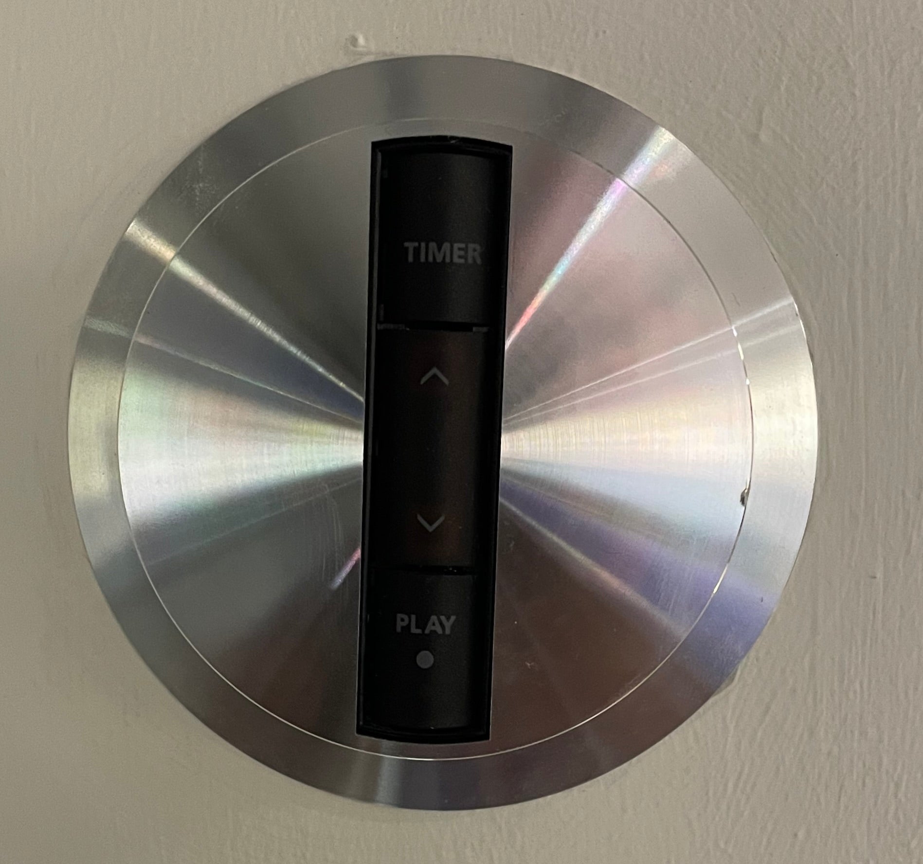Beosound Essence Remote holder/vægbeslag