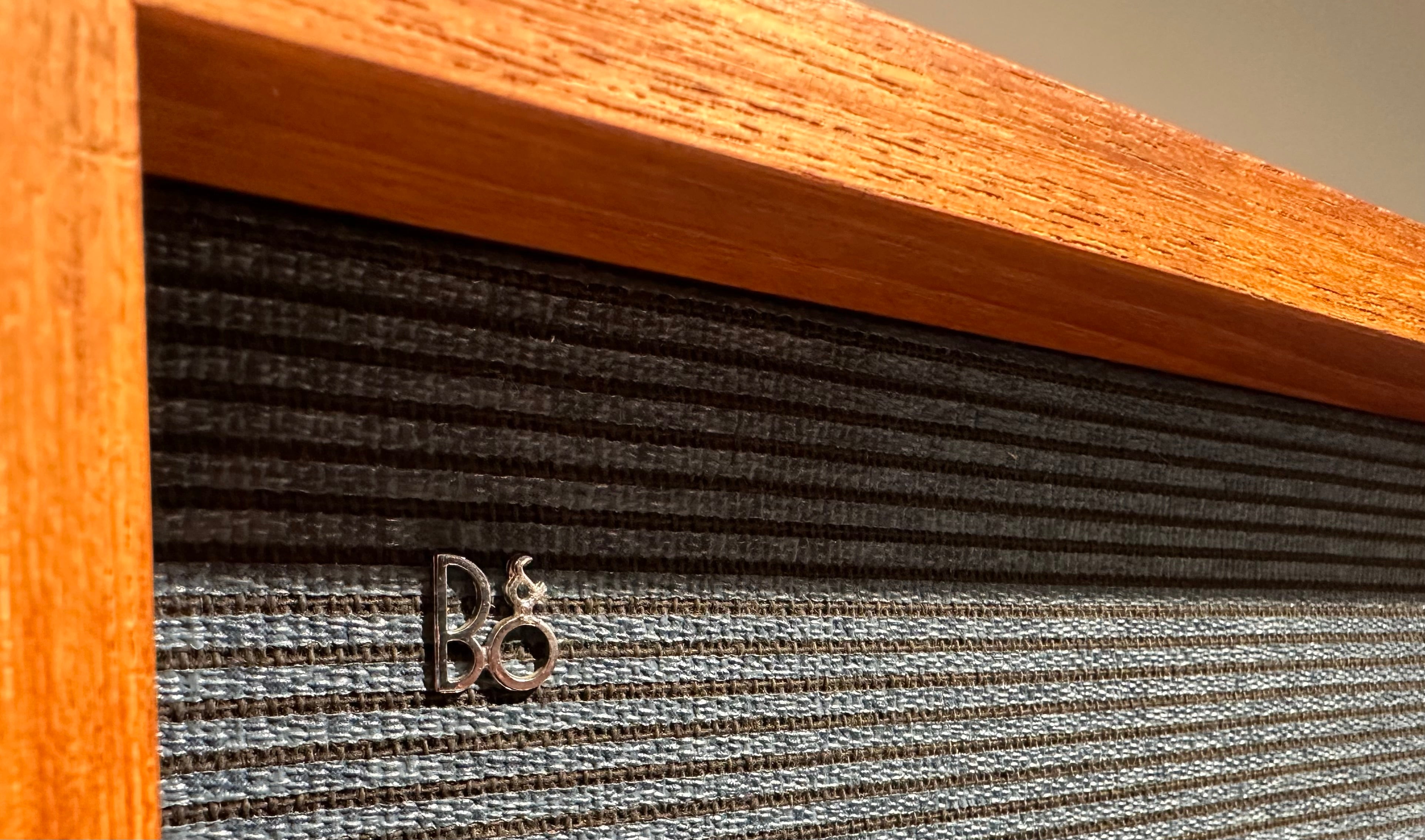 Bang & Olufsen type M