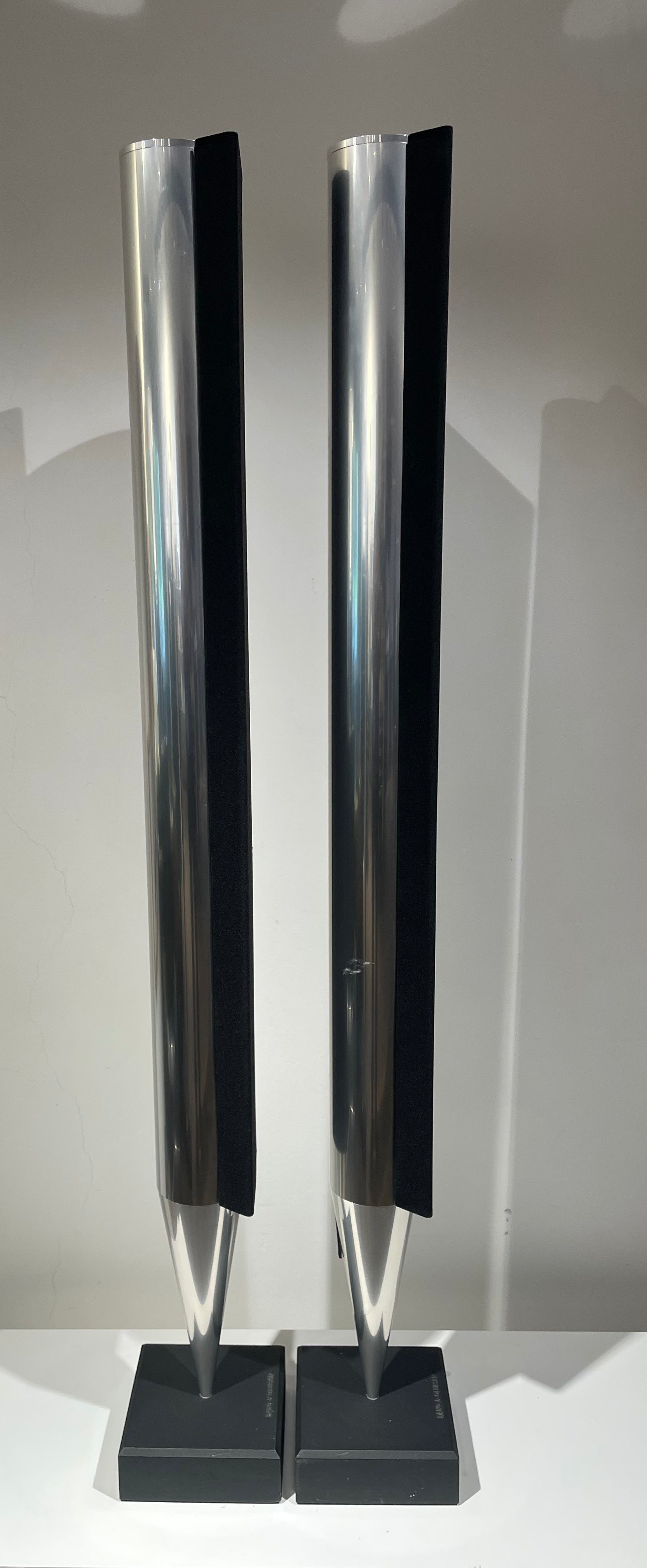 BeoLab 8000 (13287088 - 13287080)