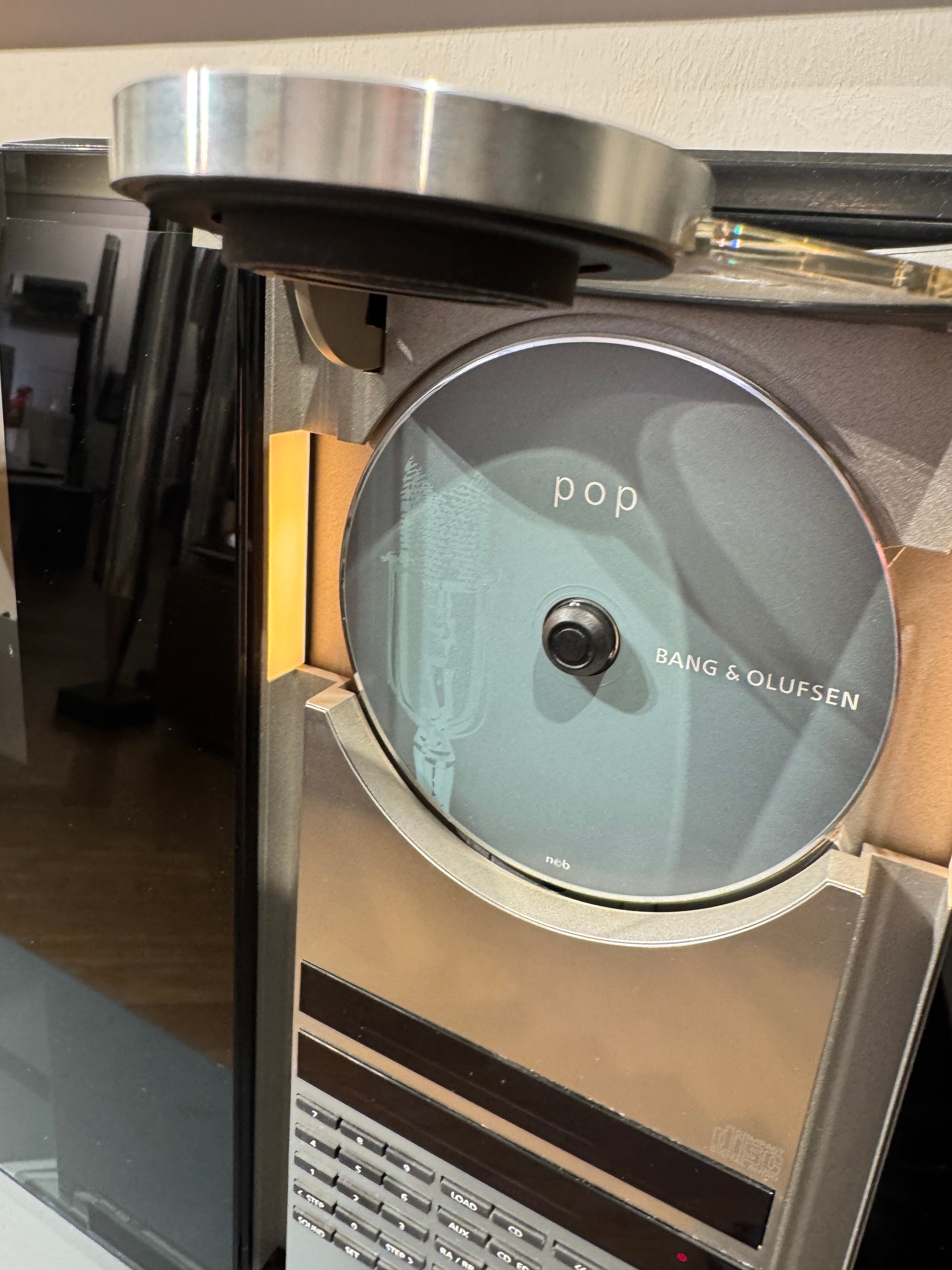 BeoCenter 2300 med Beolab 2500 (11138832)