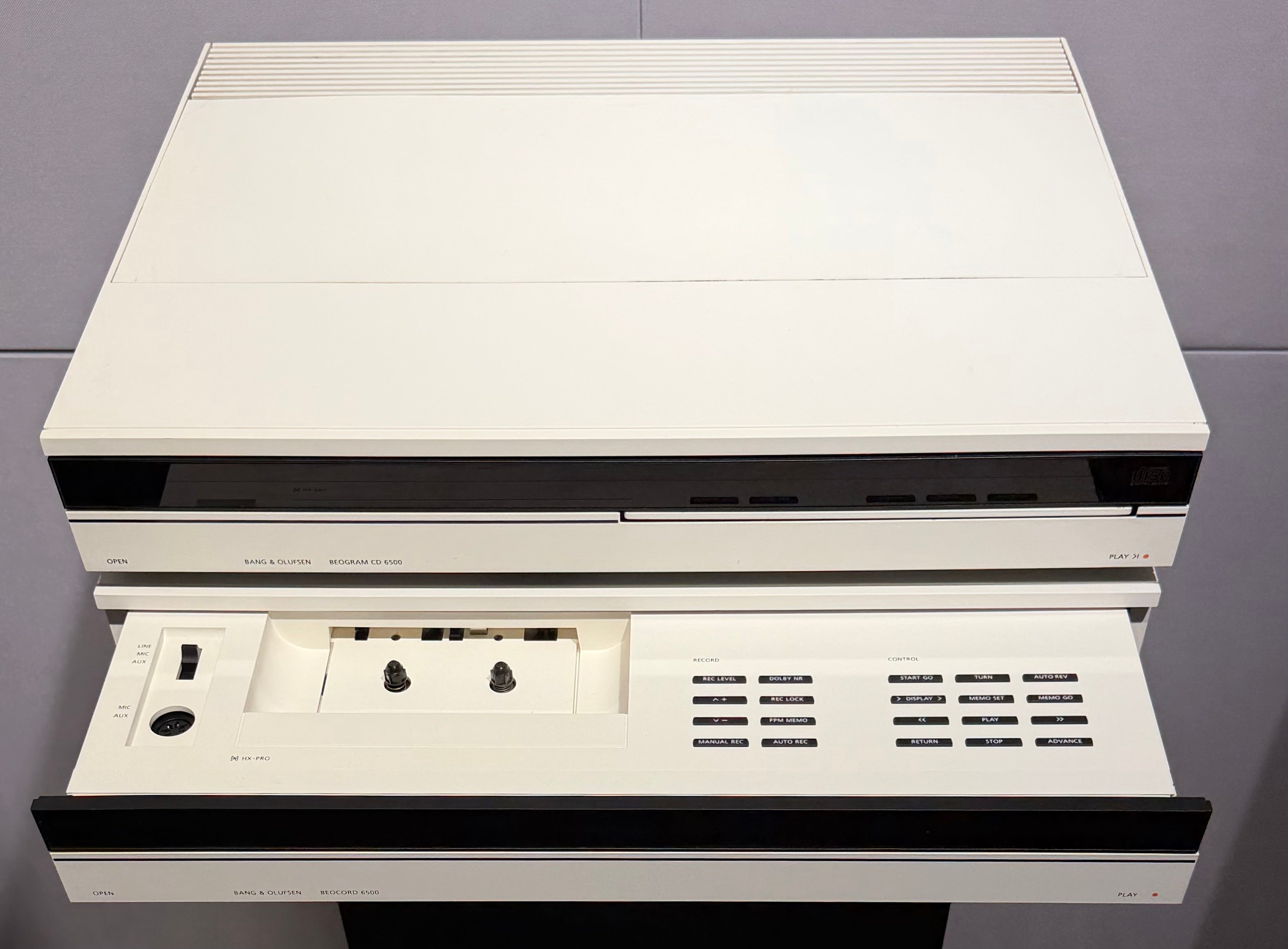 BeoSystem 6500 Hvid (08097125/07186453/08950741)