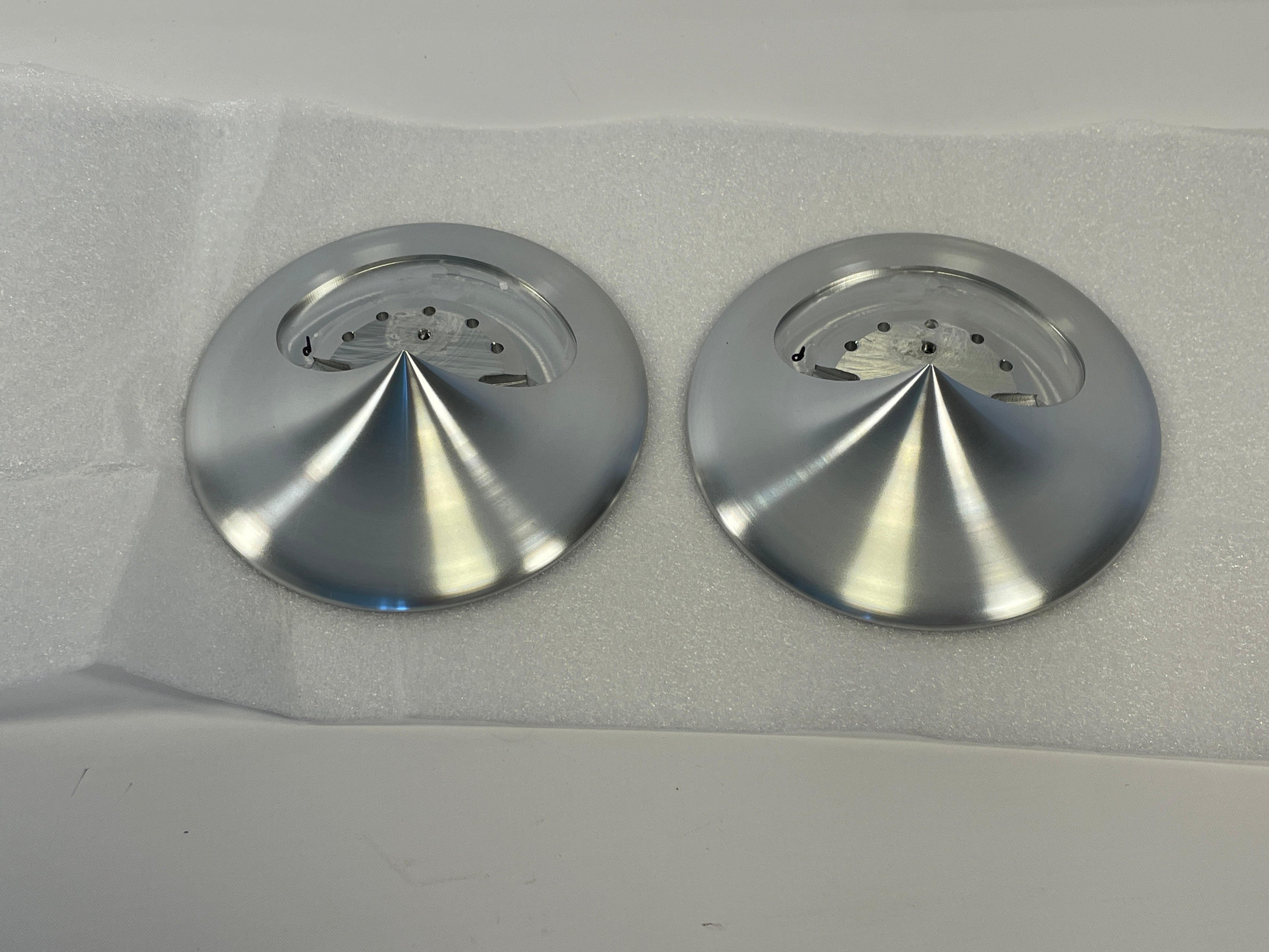 BeoLab 18 Top  Alu.