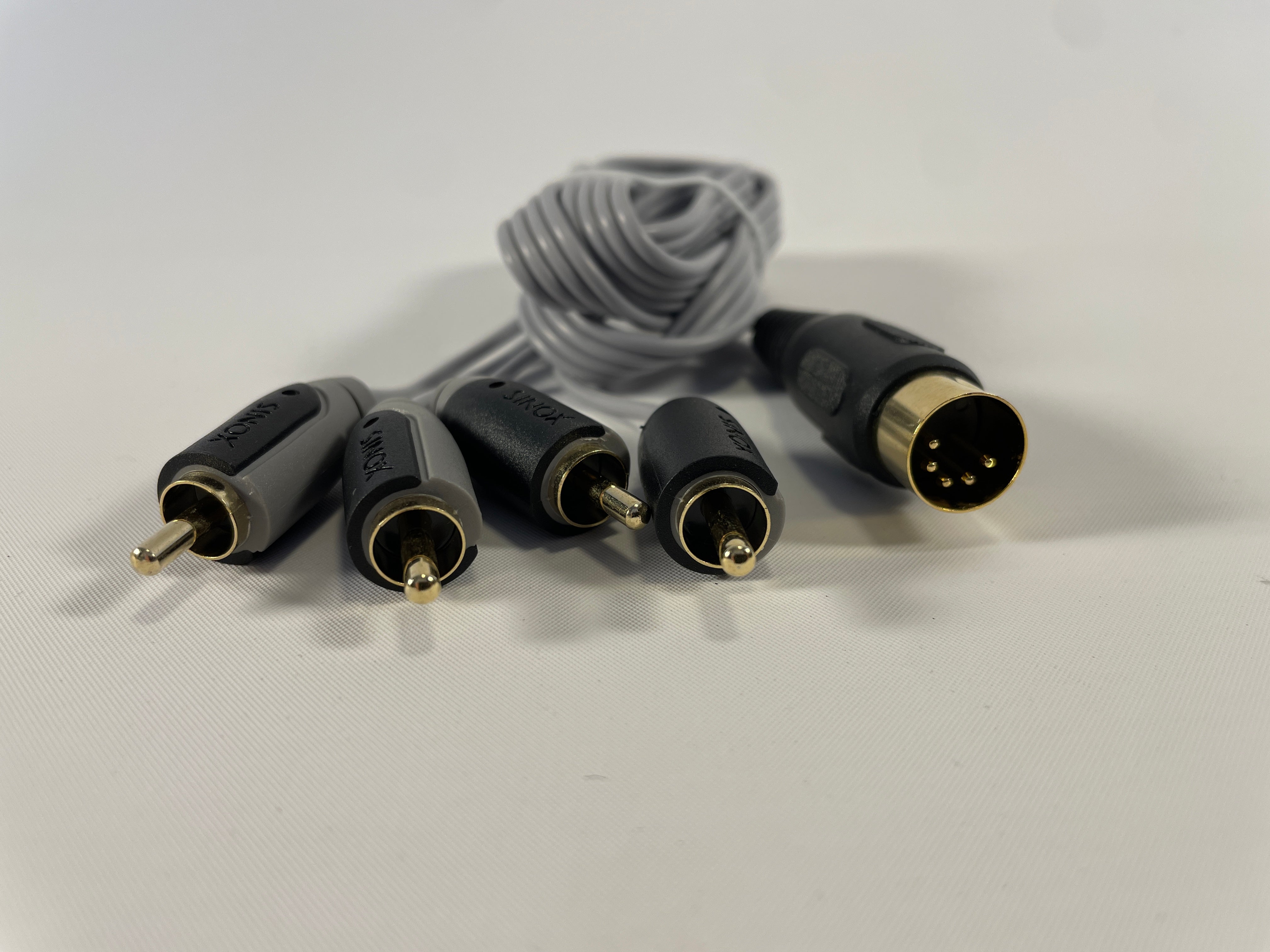 Kabel 5 pol Din Han til Phono (RCA)