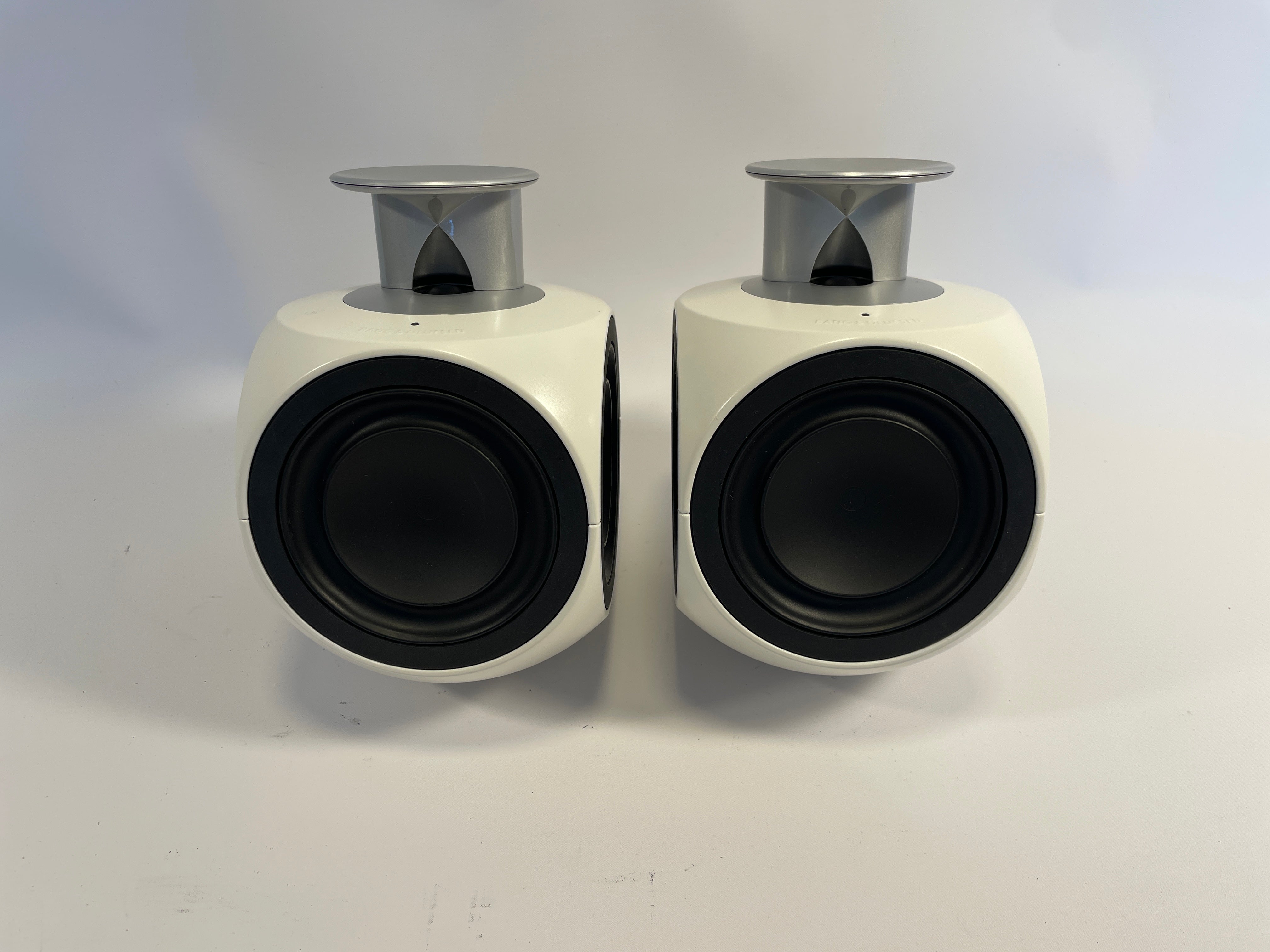 BeoLab 3 Hvid (17941885)