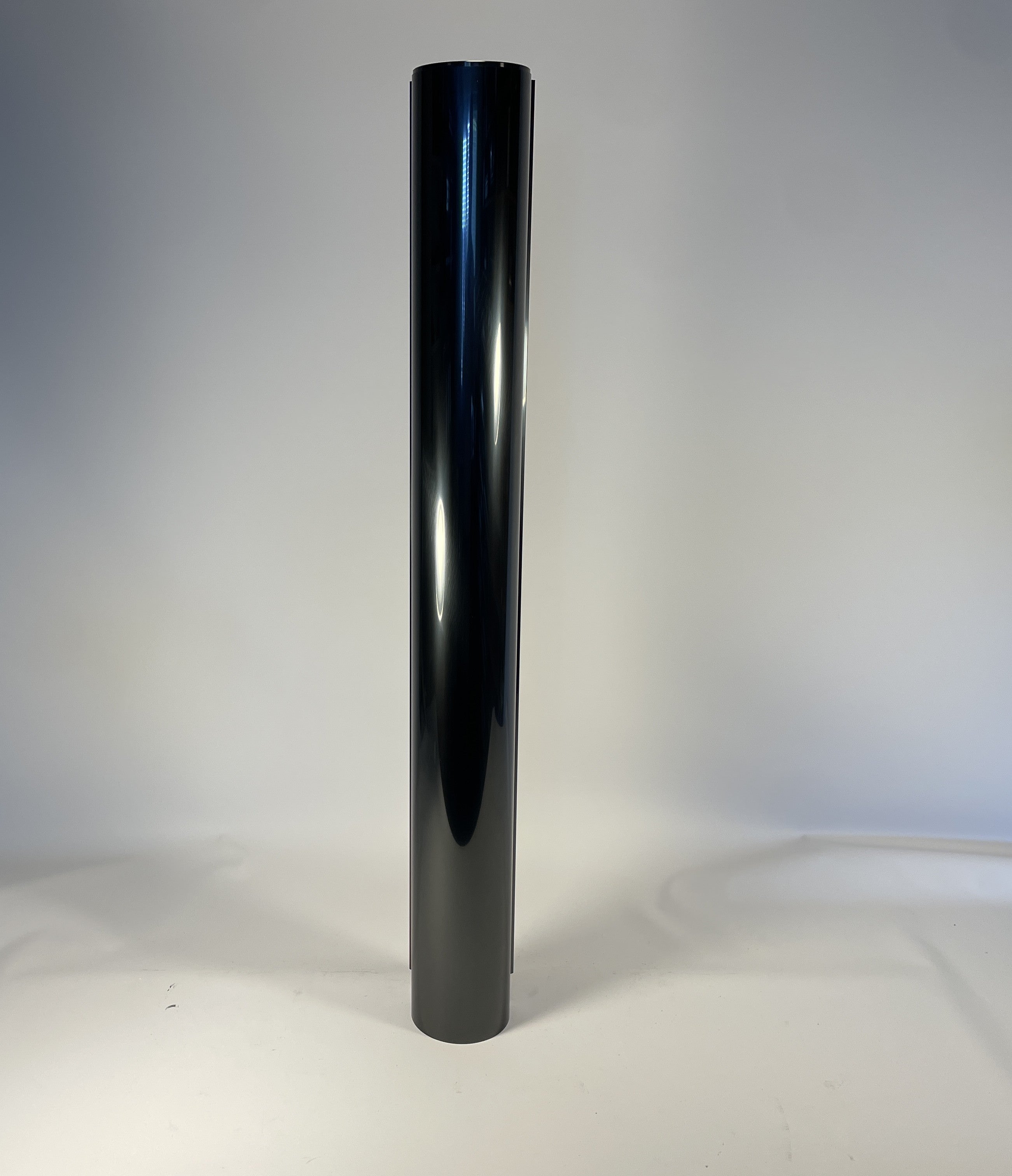 BeoLab 18 Bagstykke sort