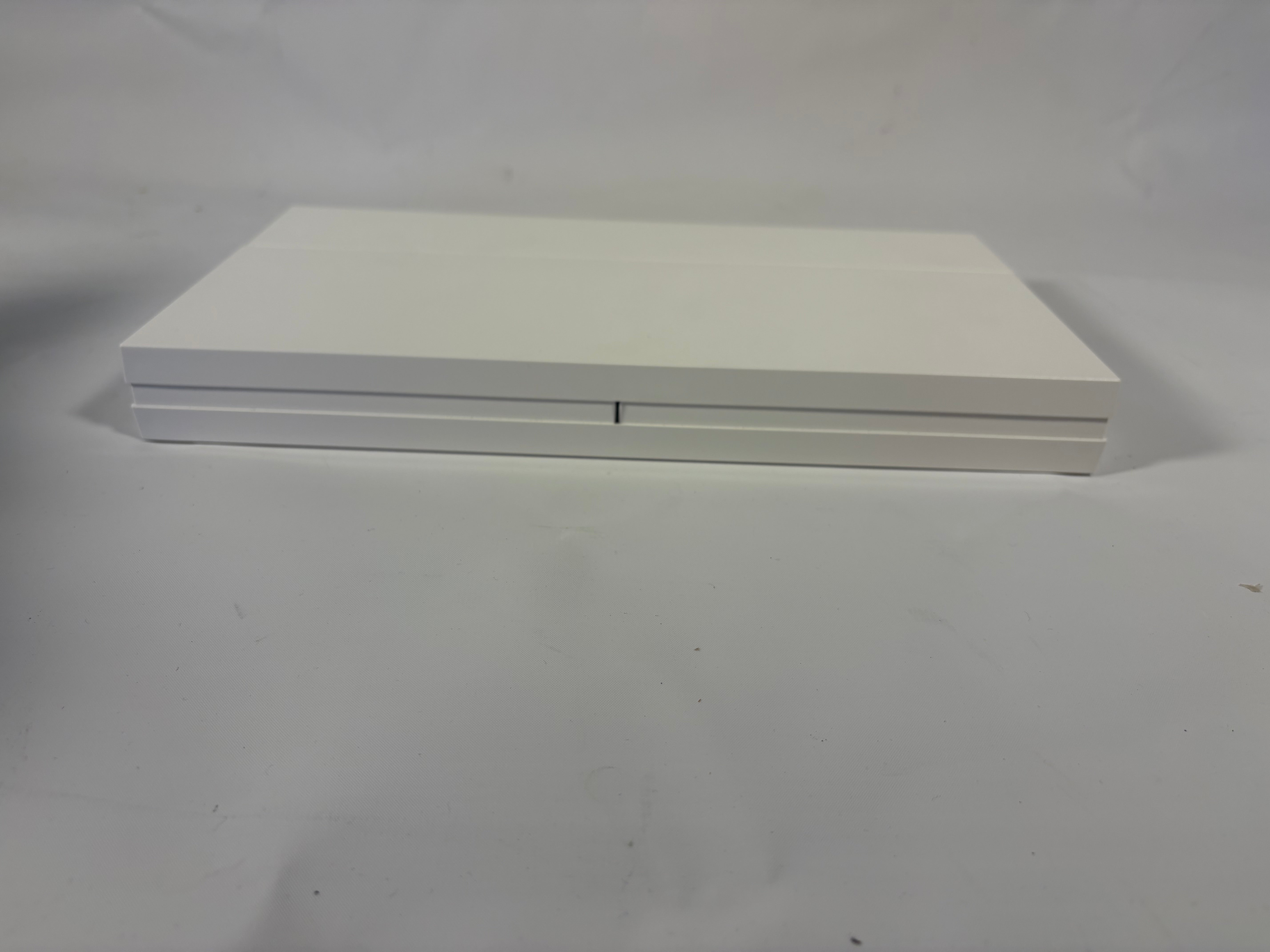 Beosound Essence (23964948)
