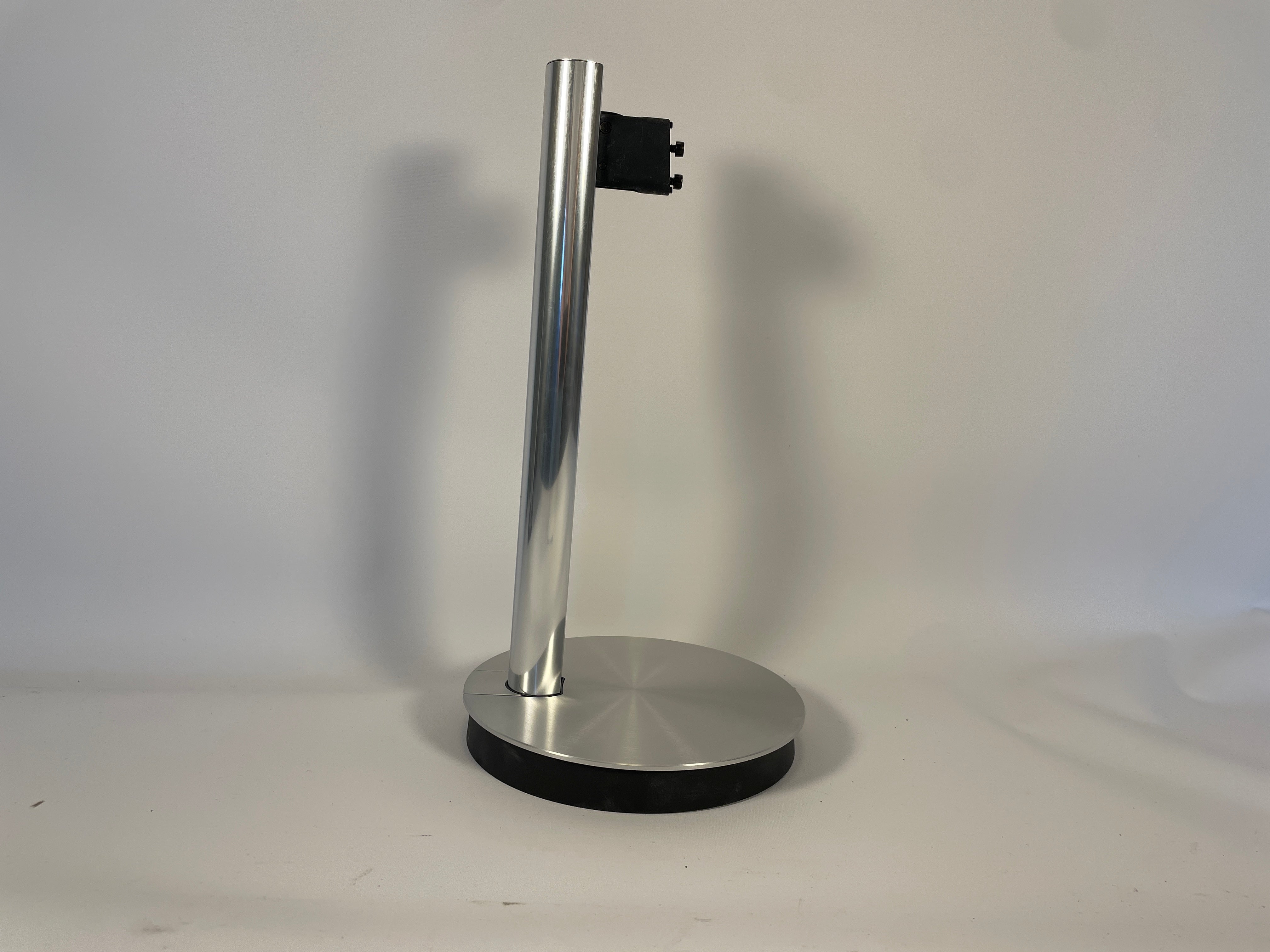 BeoLab 8 Loftbeslag