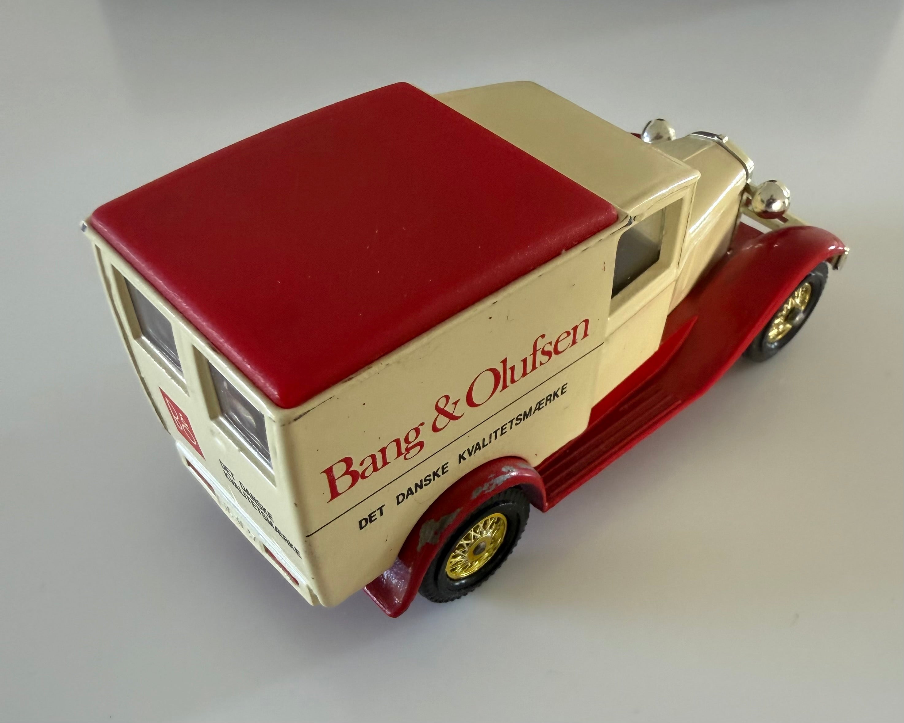 B&O Matchbox Ford Model T Van