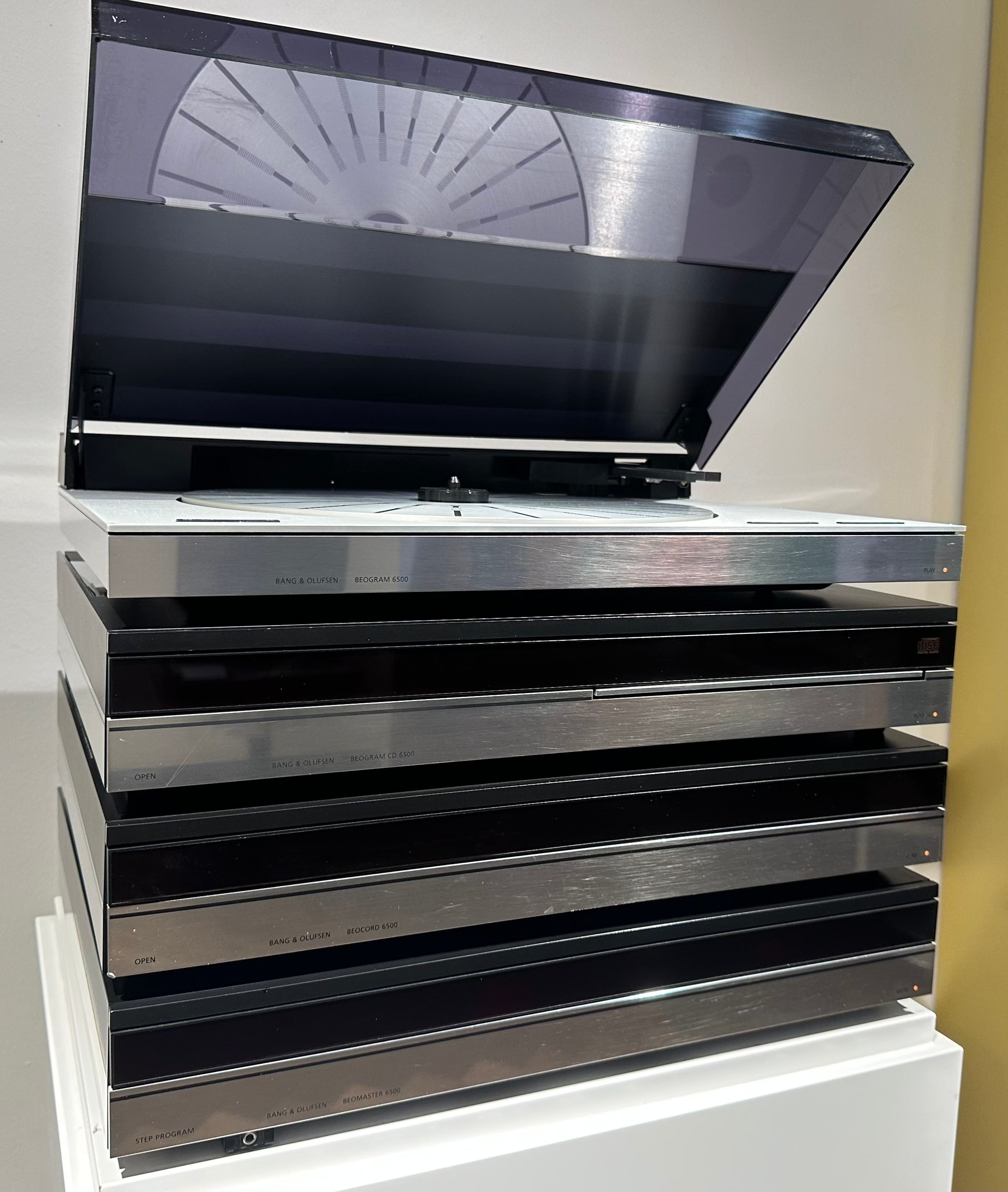 BeoSystem 6500 (220426)
