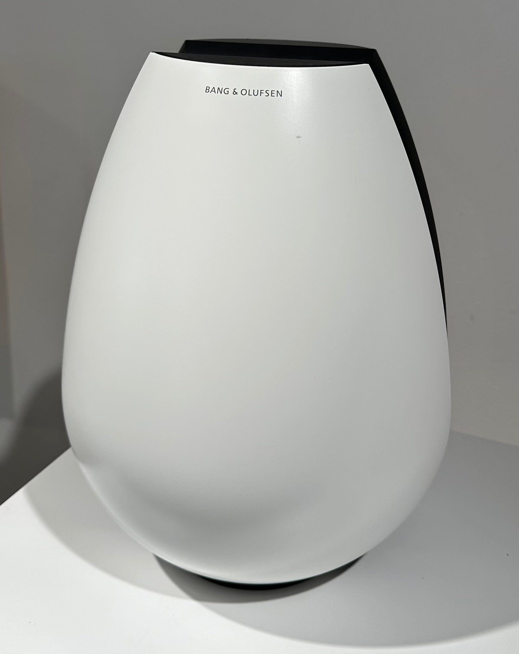 BeoLab 11 kabinetskal / kabinet Hvid