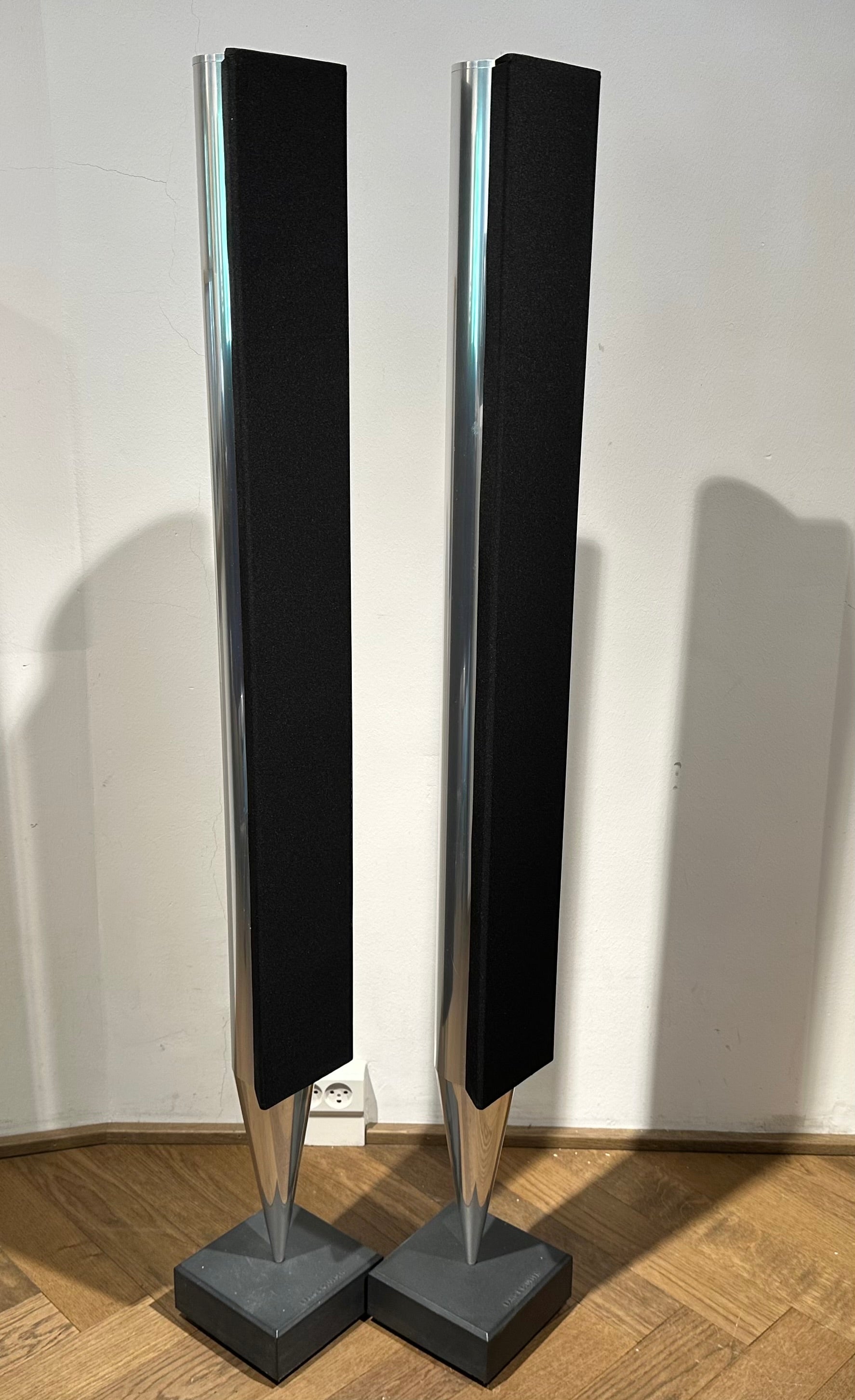 BeoLab 8000 (10632156 - 10632192)