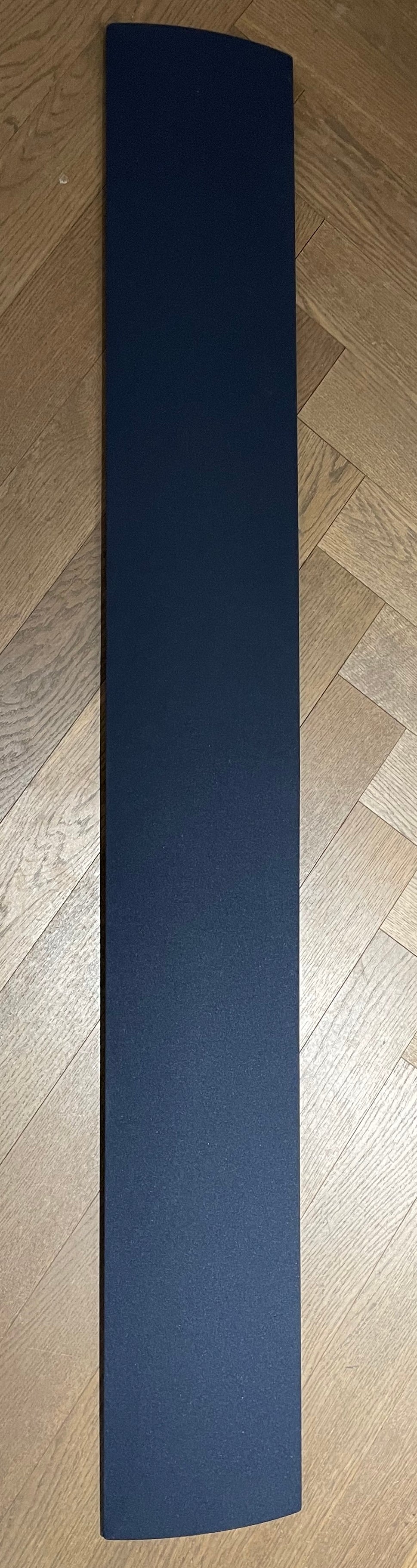 Front BeoVision Eclipse 55" Blue