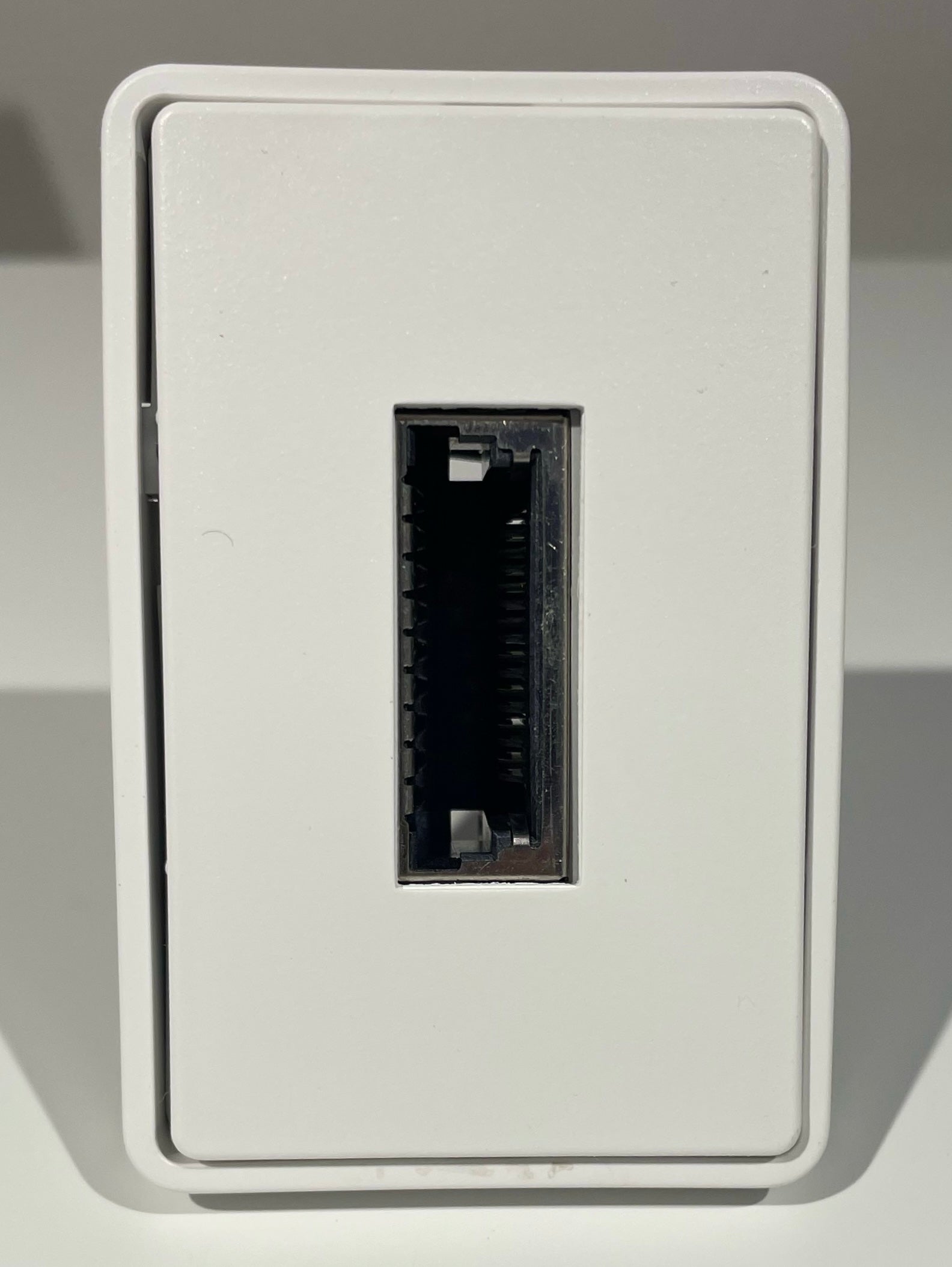 Master Link wall Socket White