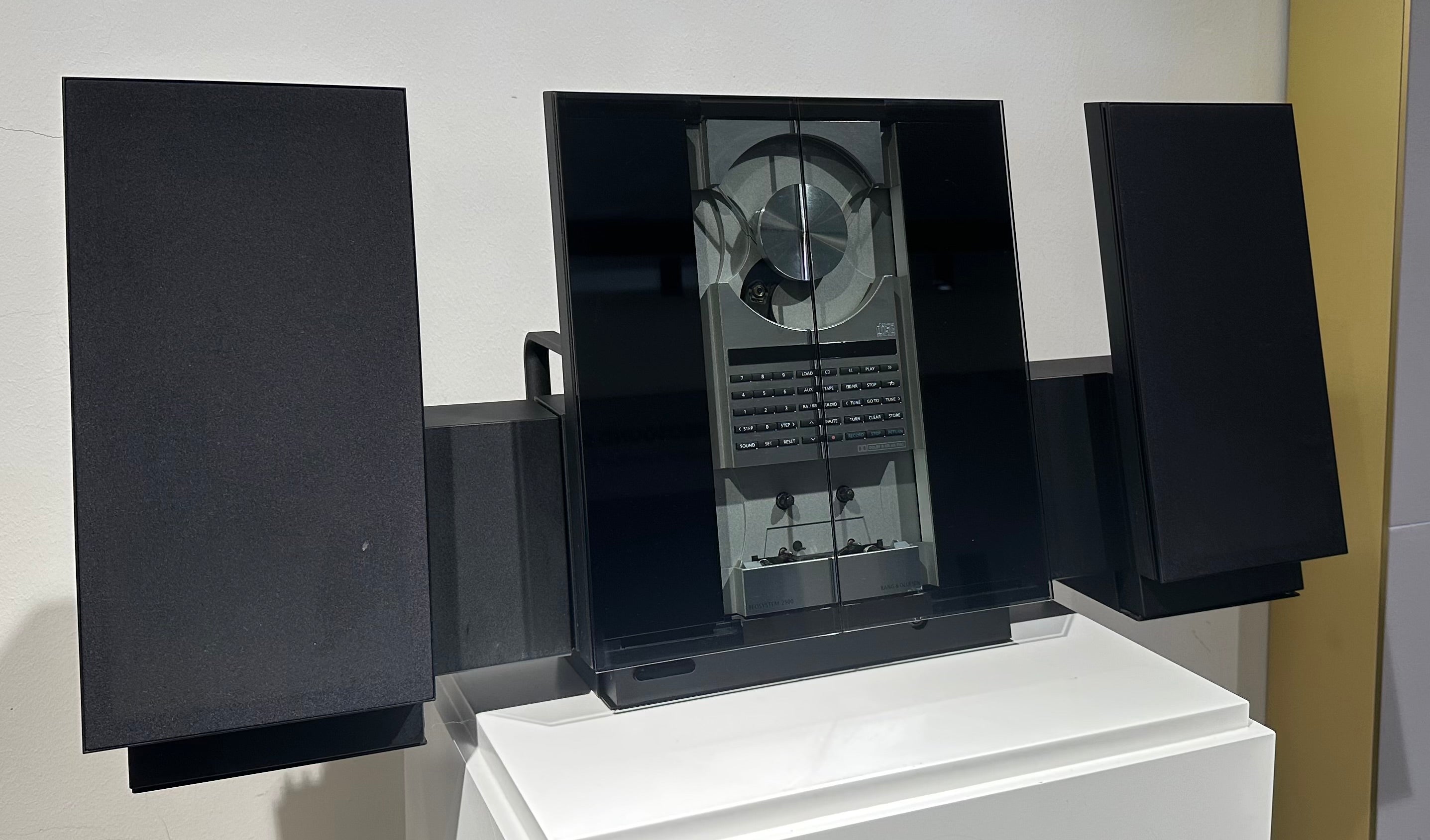 BeoSystem 2500 (BeoCenter og BeoLab 2500) (10217329)