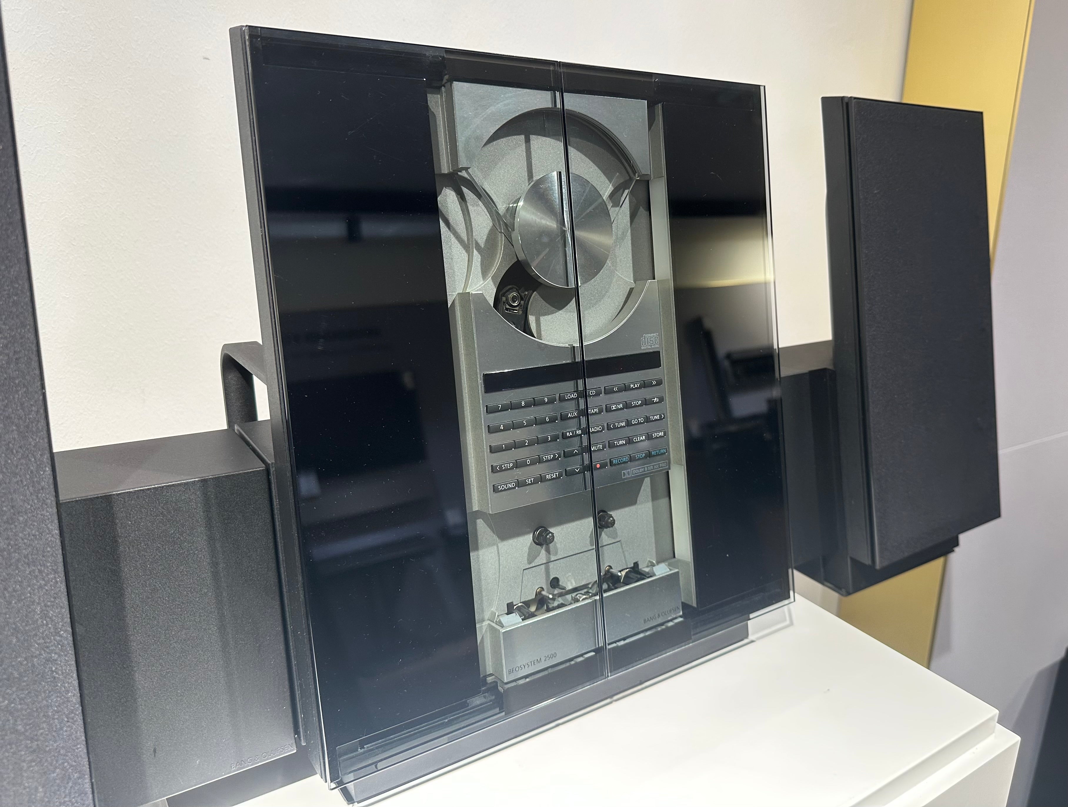 BeoSystem 2500 (BeoCenter og BeoLab 2500) (10217329)