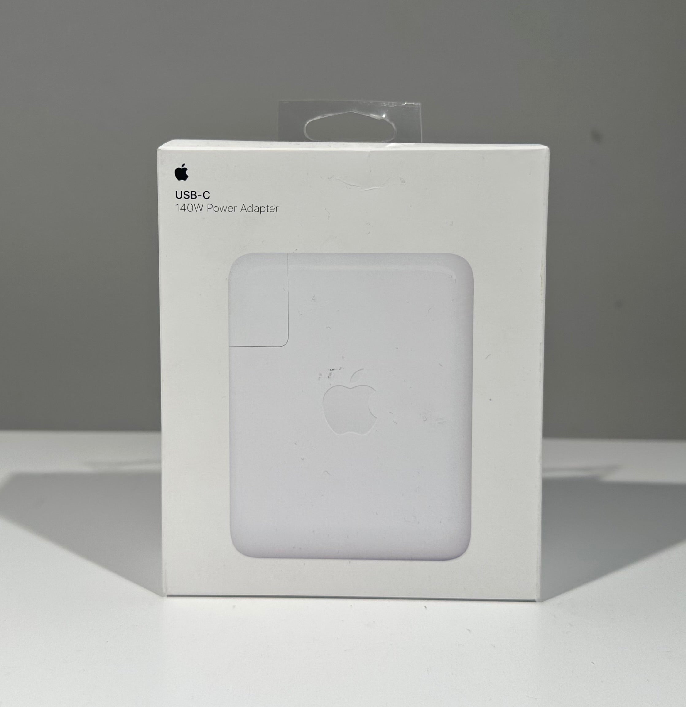 Apple USB-C-strømforsyning på 140 W (MW2M3ZM/A)