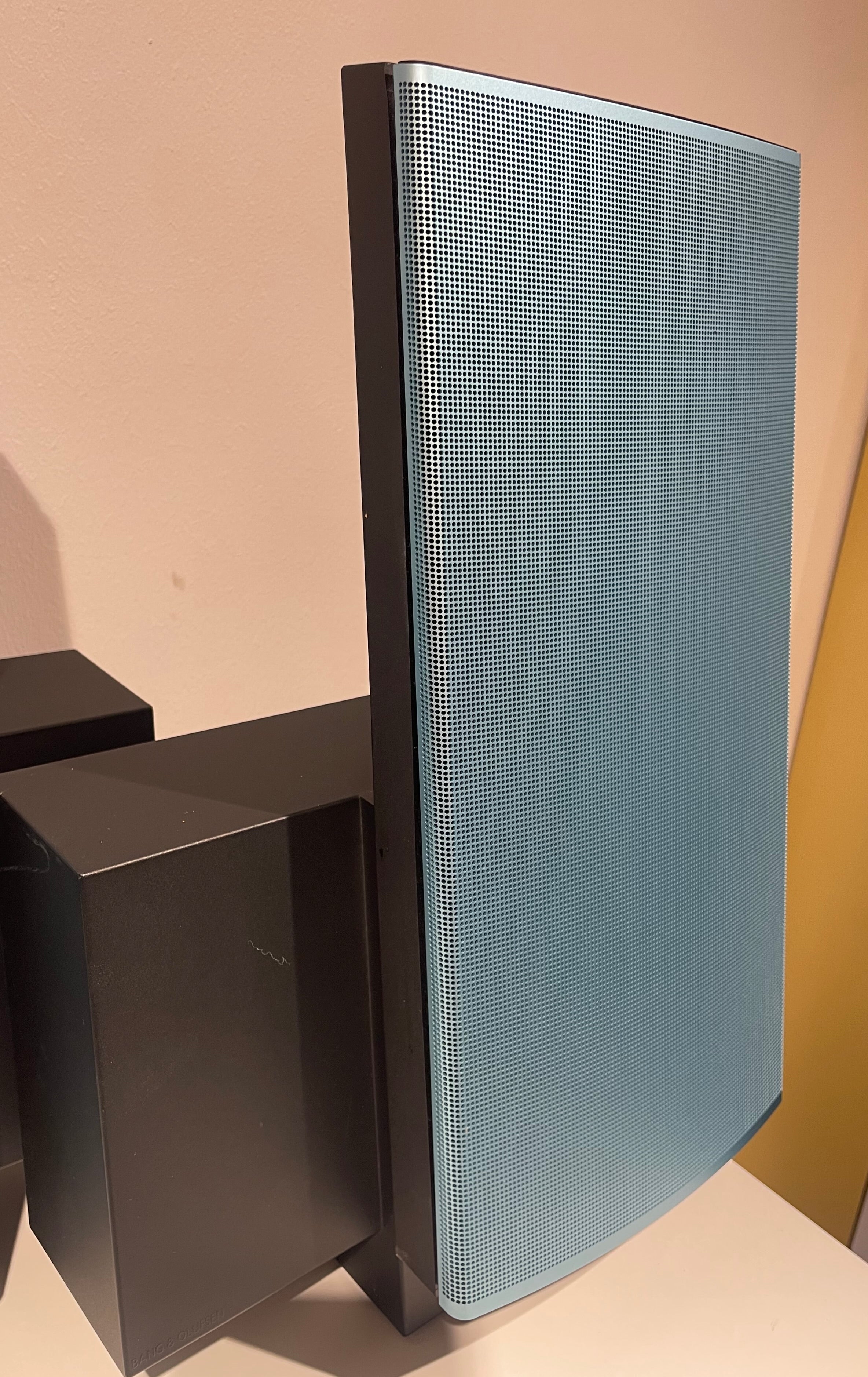 BeoLab 2500 MK2 Ice Blue (1620003)