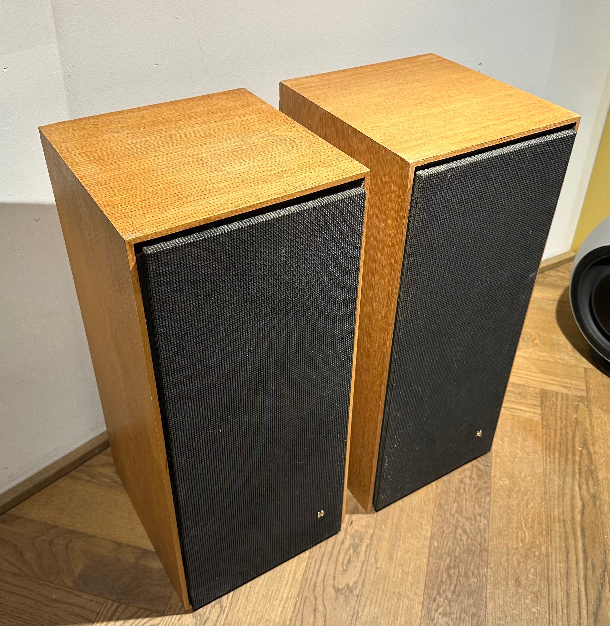 BeoVox 3000 teak (64832)