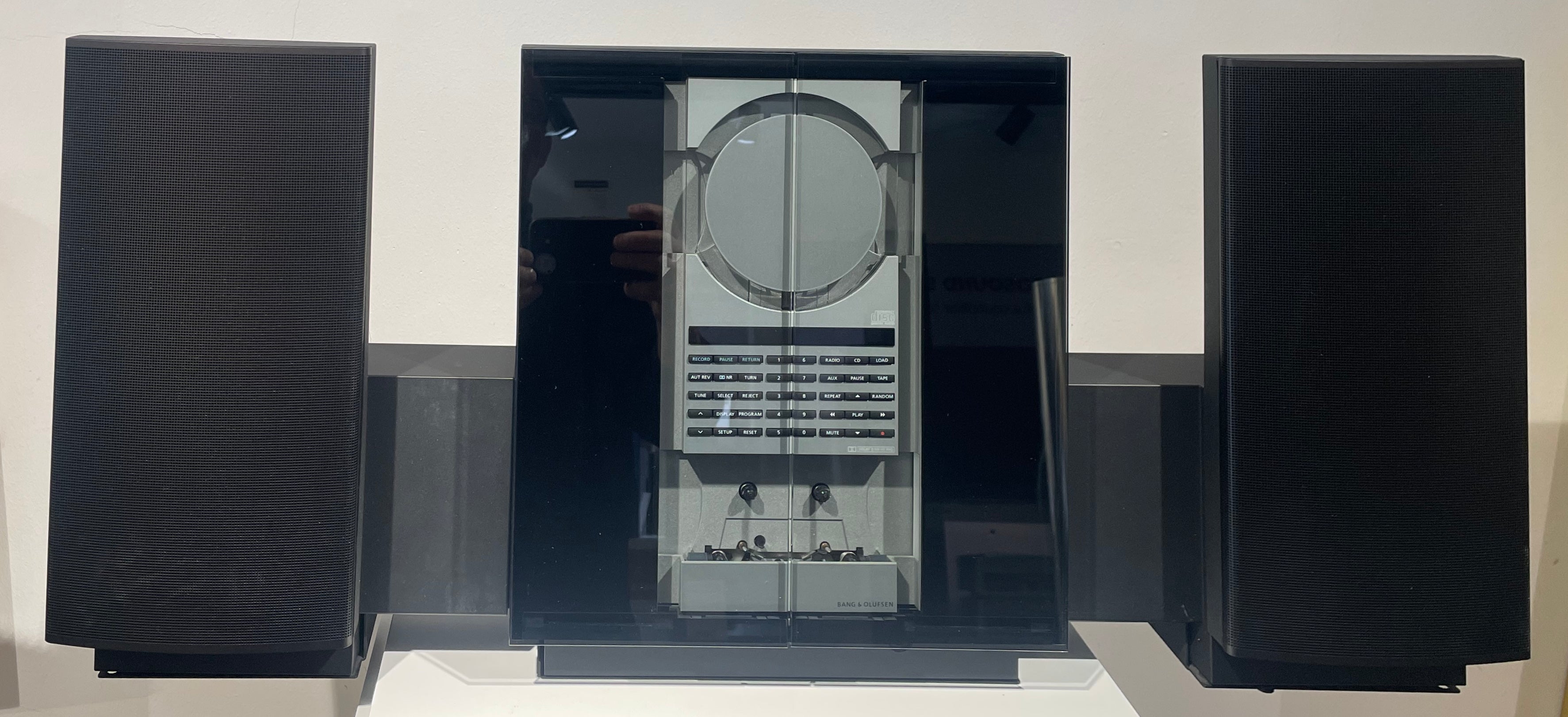 BeoSound Ouverture MK2 m. Beolab 2500 MK2 (15721818)