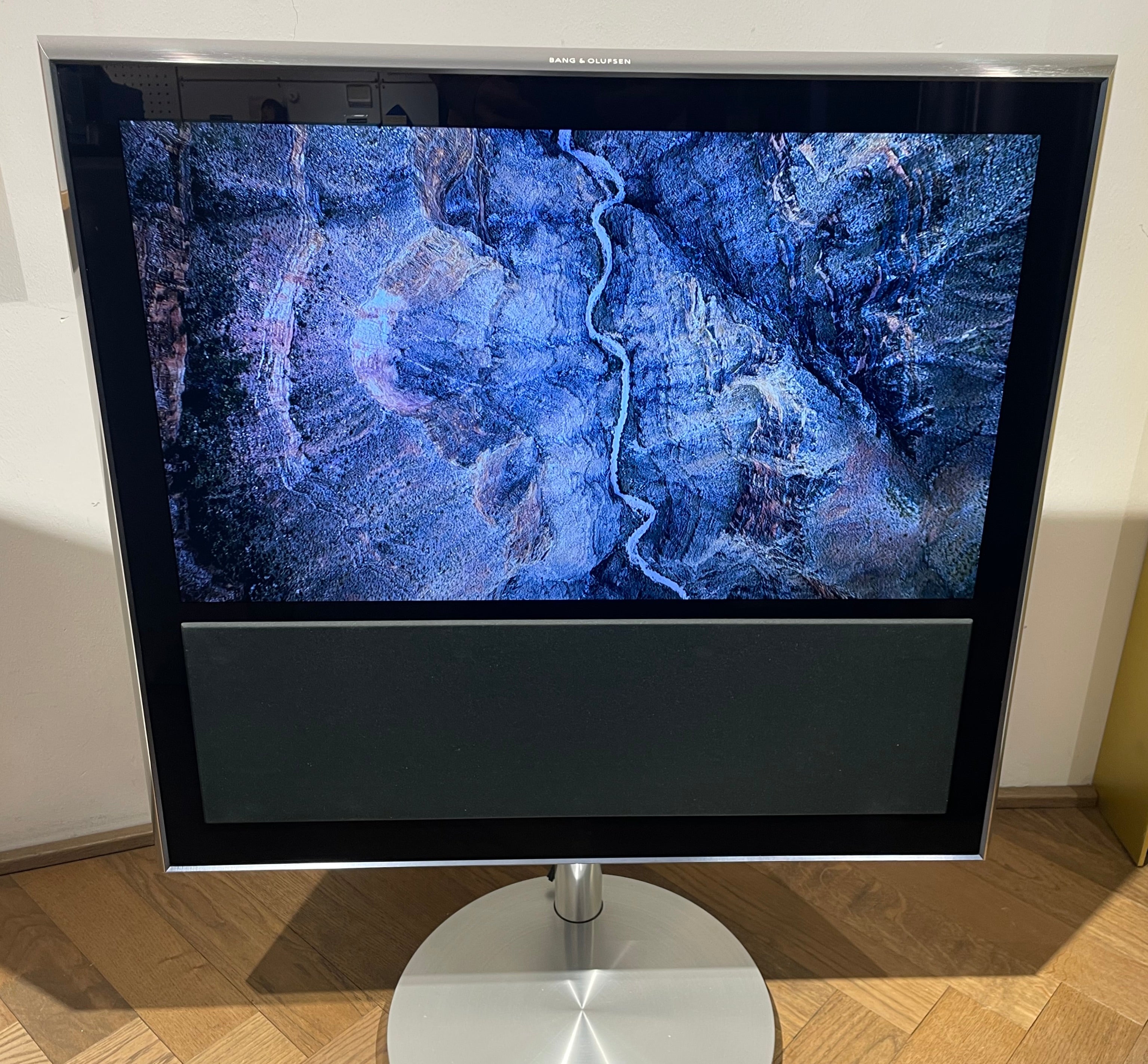 BeoVision 10 - 32 (22164227)