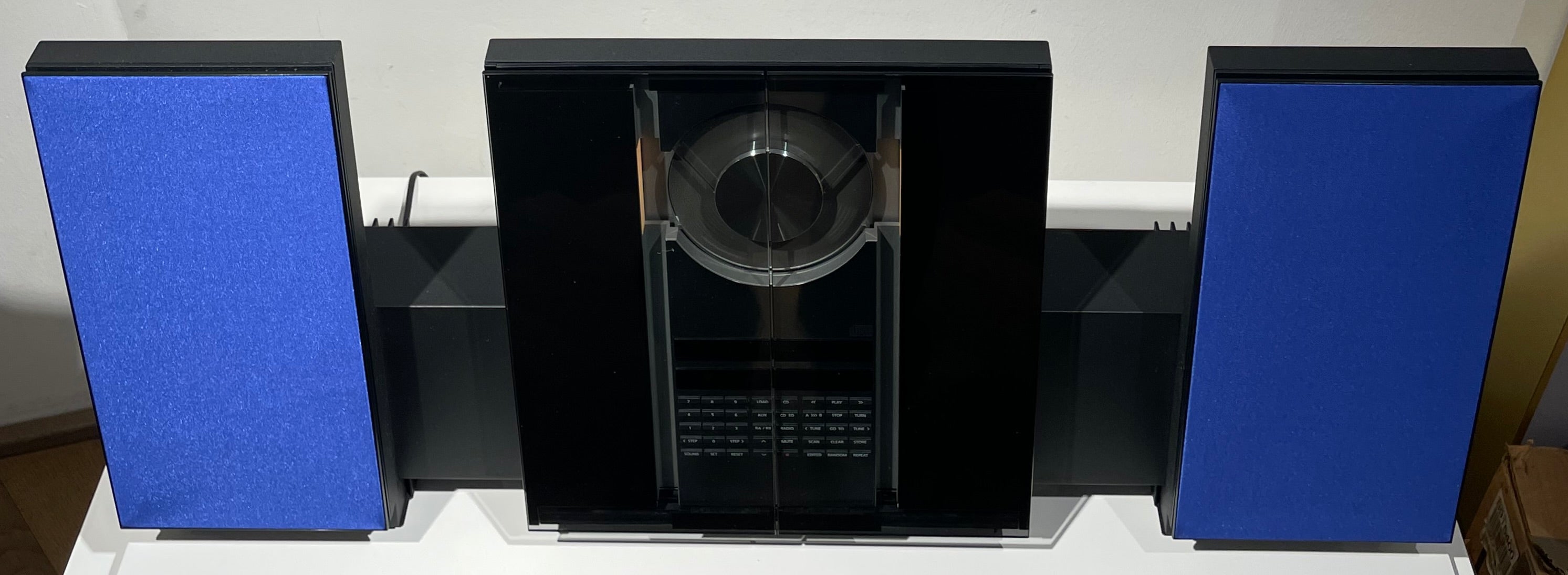 BeoCenter 2300 med Beolab 2500 blå (13107431)