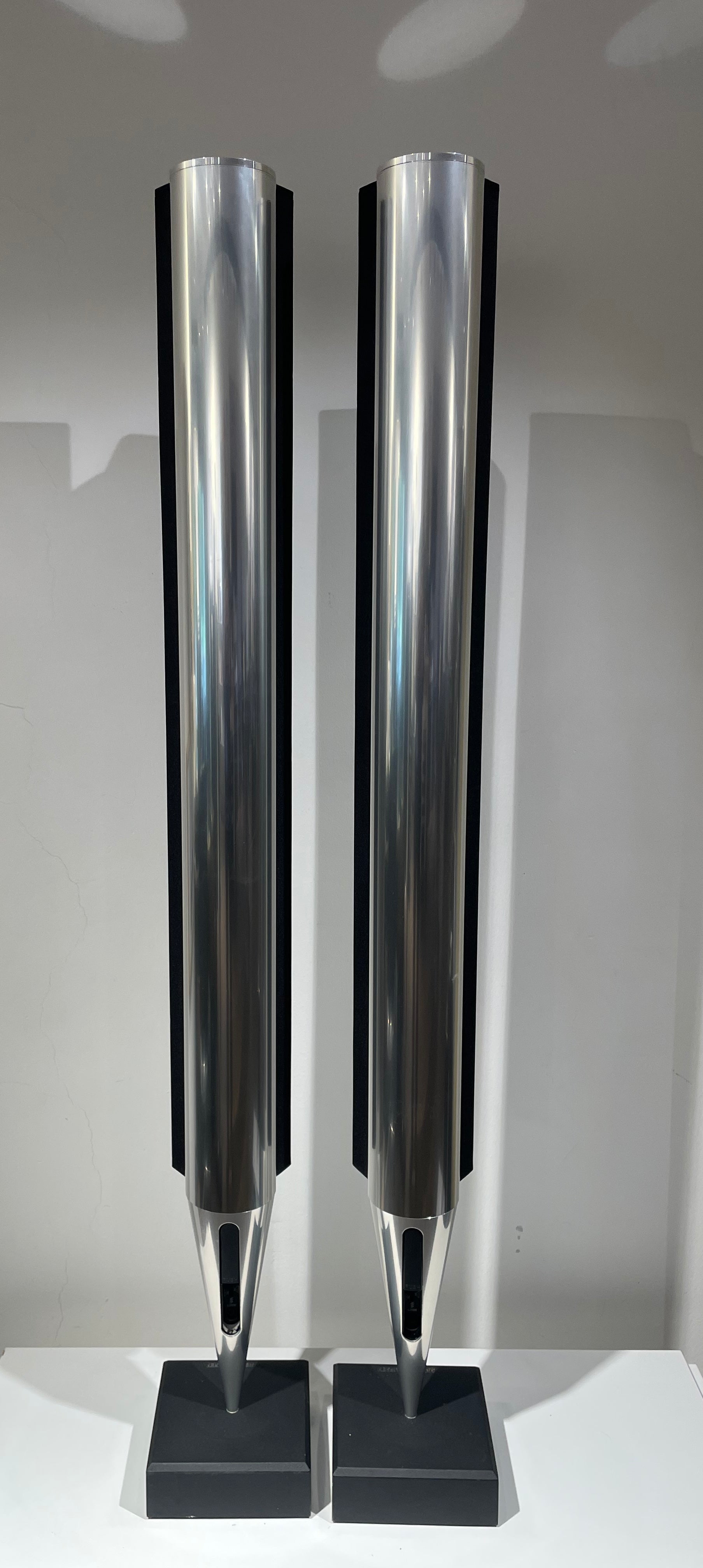 BeoLab 8000 (13287088 - 13287080)