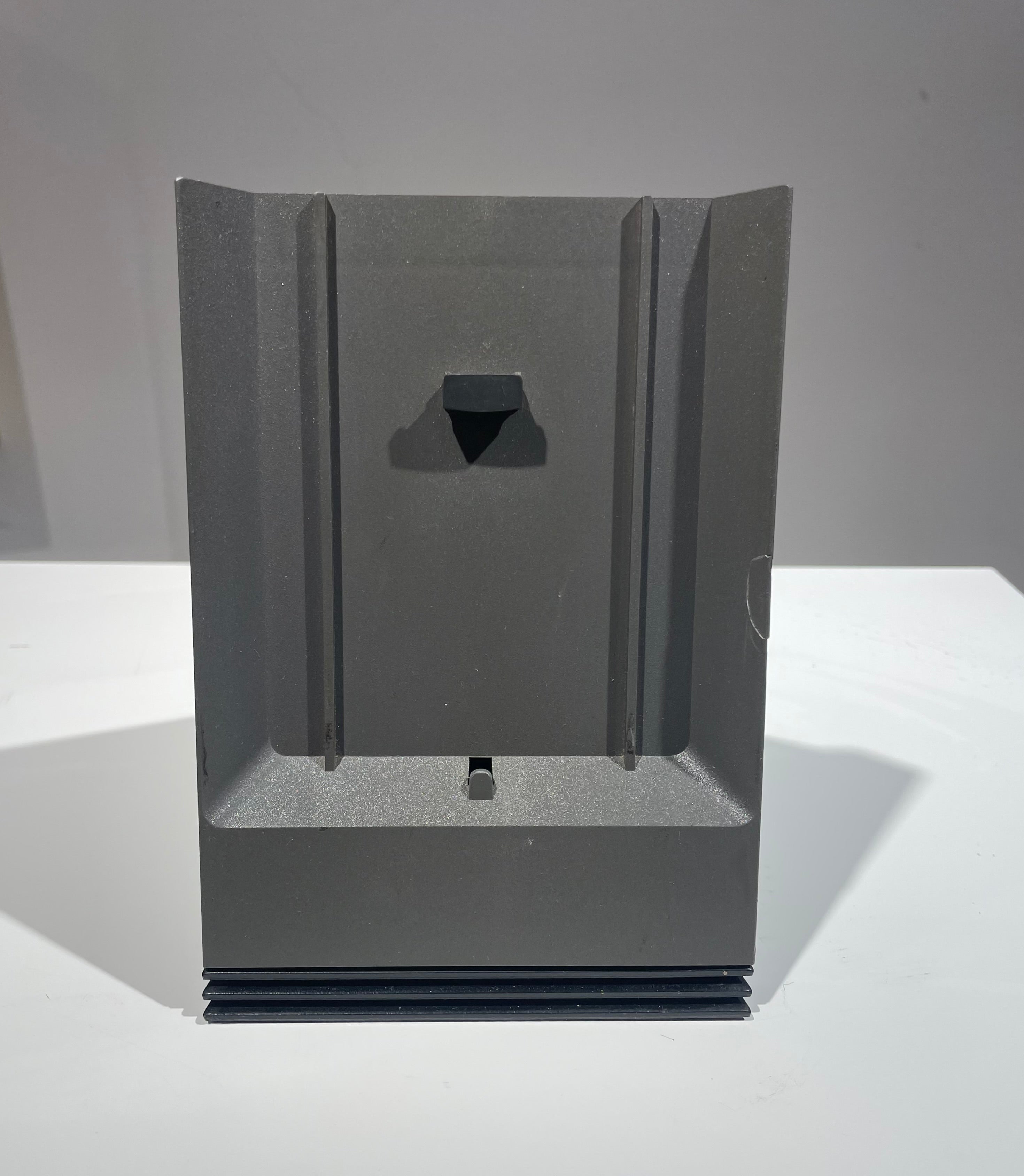BeoLink 7000 lader / bordstand (8867521)