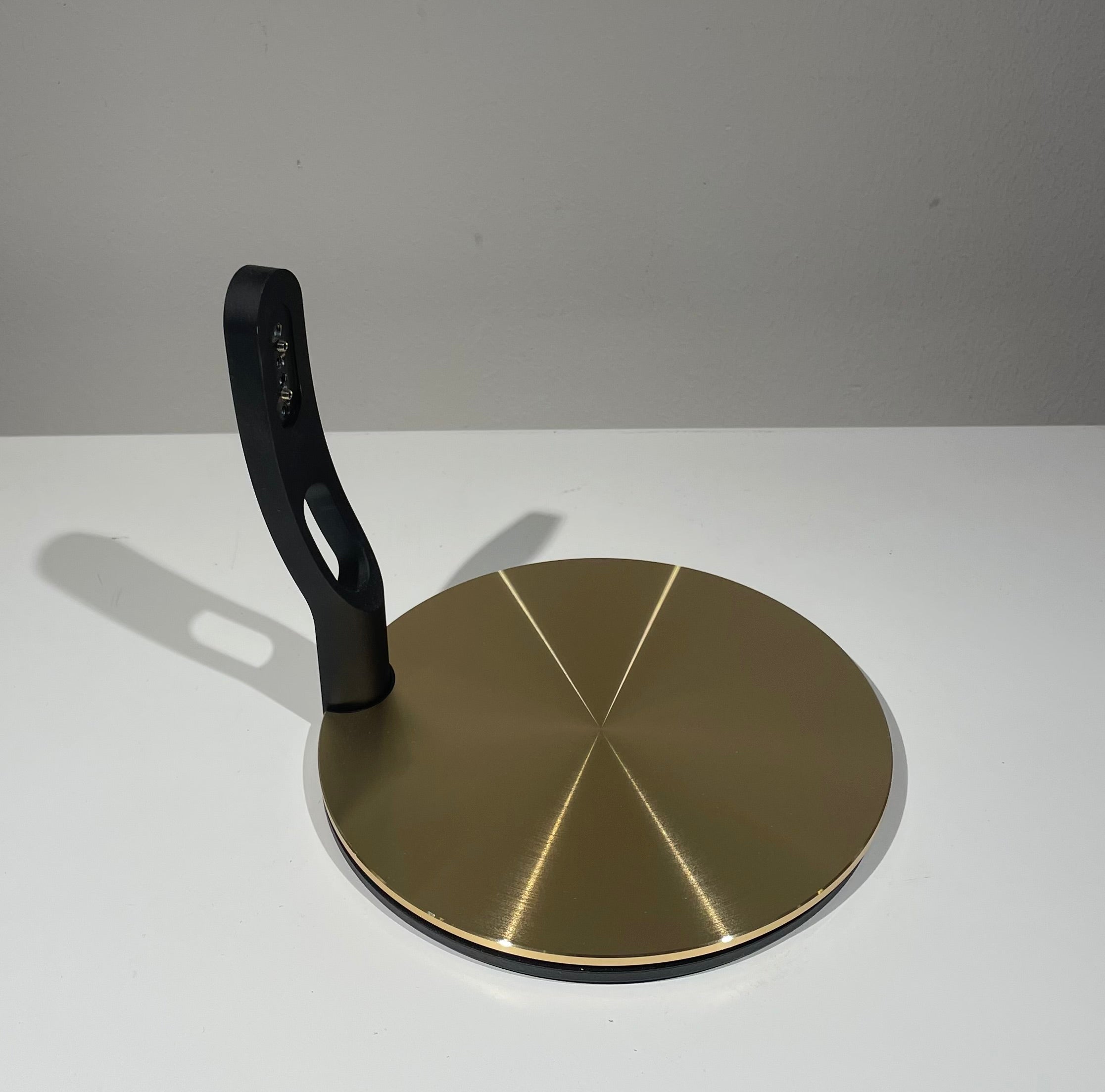 Beolab 8 Tabel Stand Gold Tone