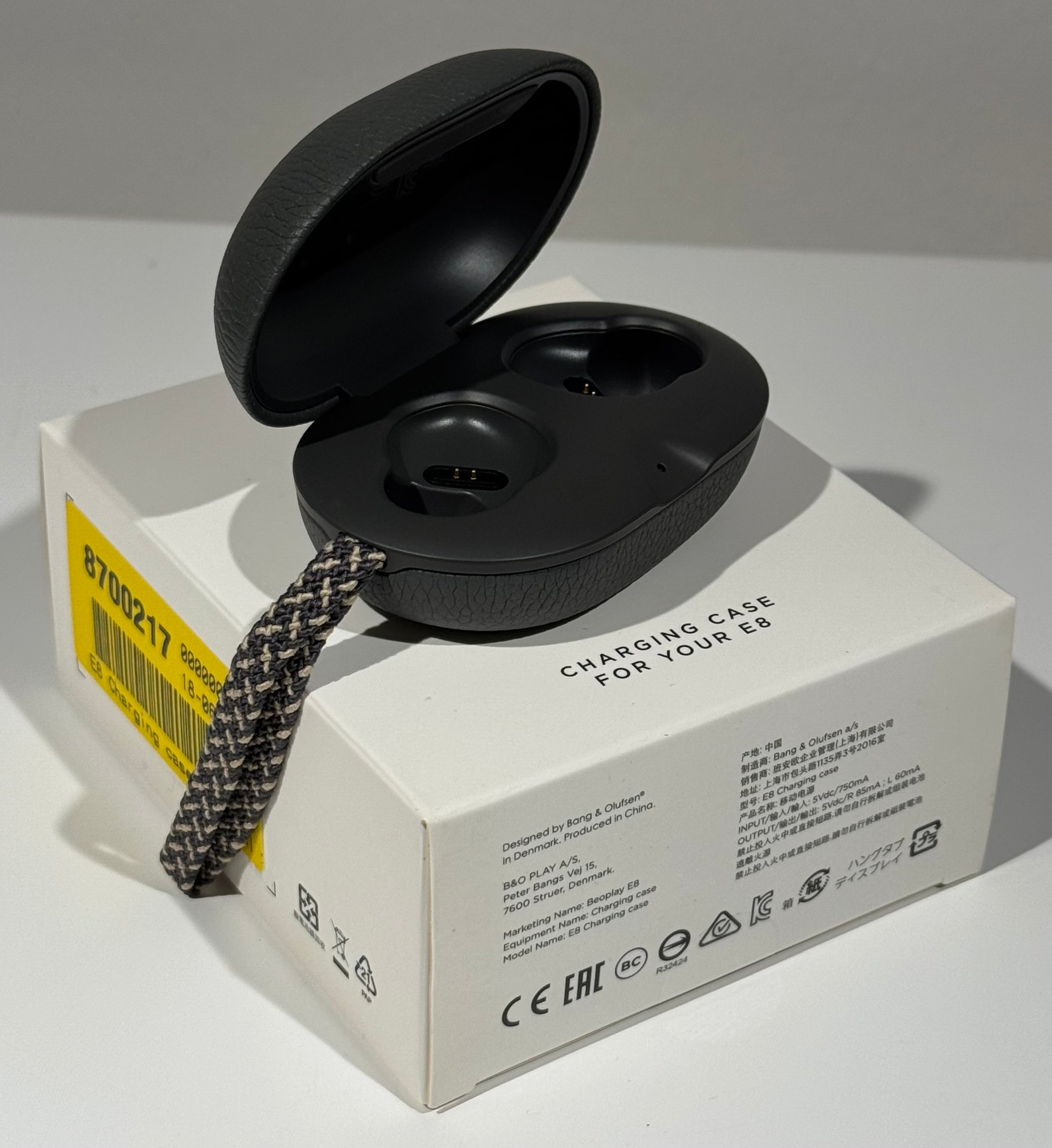 Beoplay E8 Charging case Charcoal (Sil)