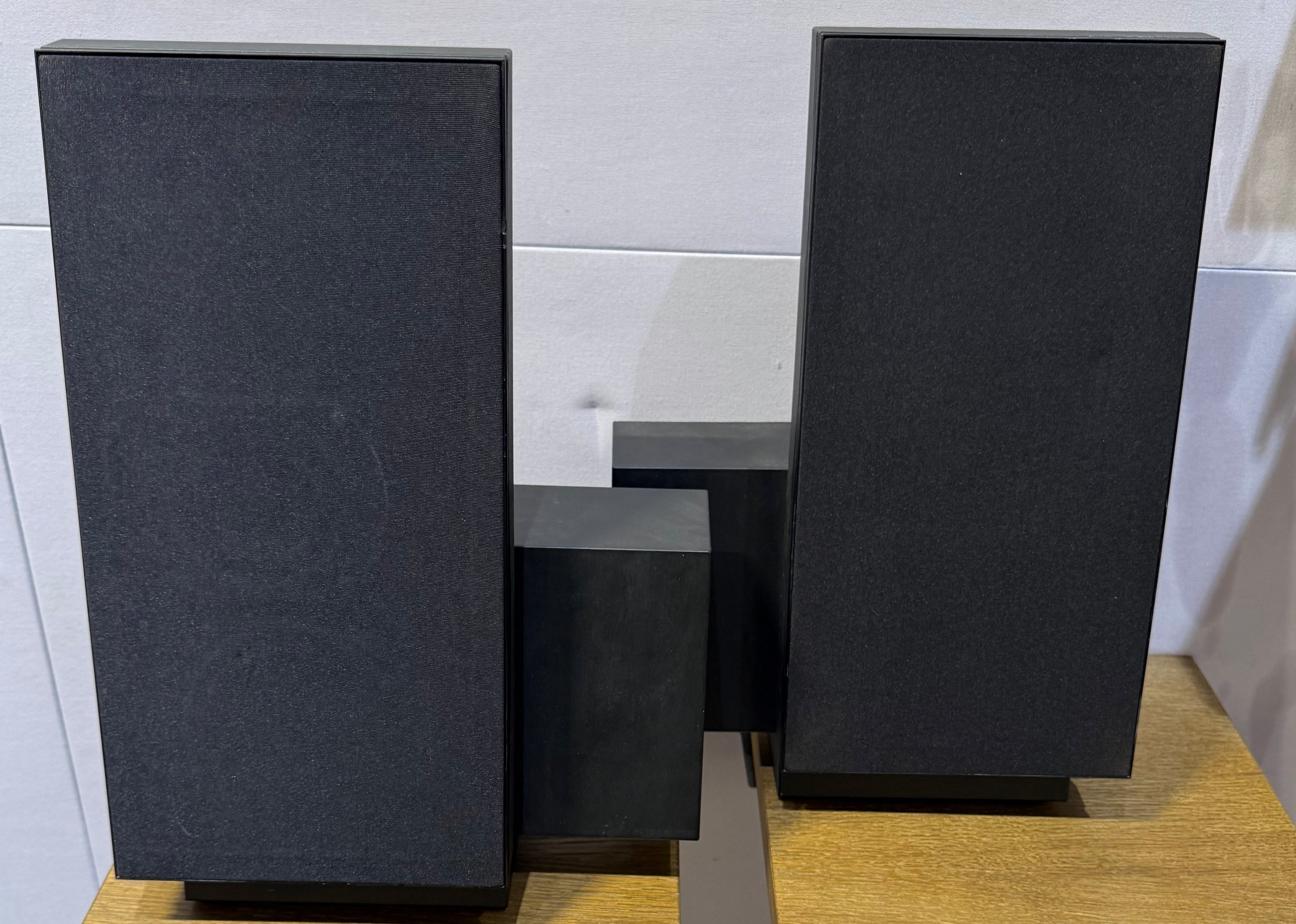 BeoLab 2500 sæt (10982521 & 12815877)