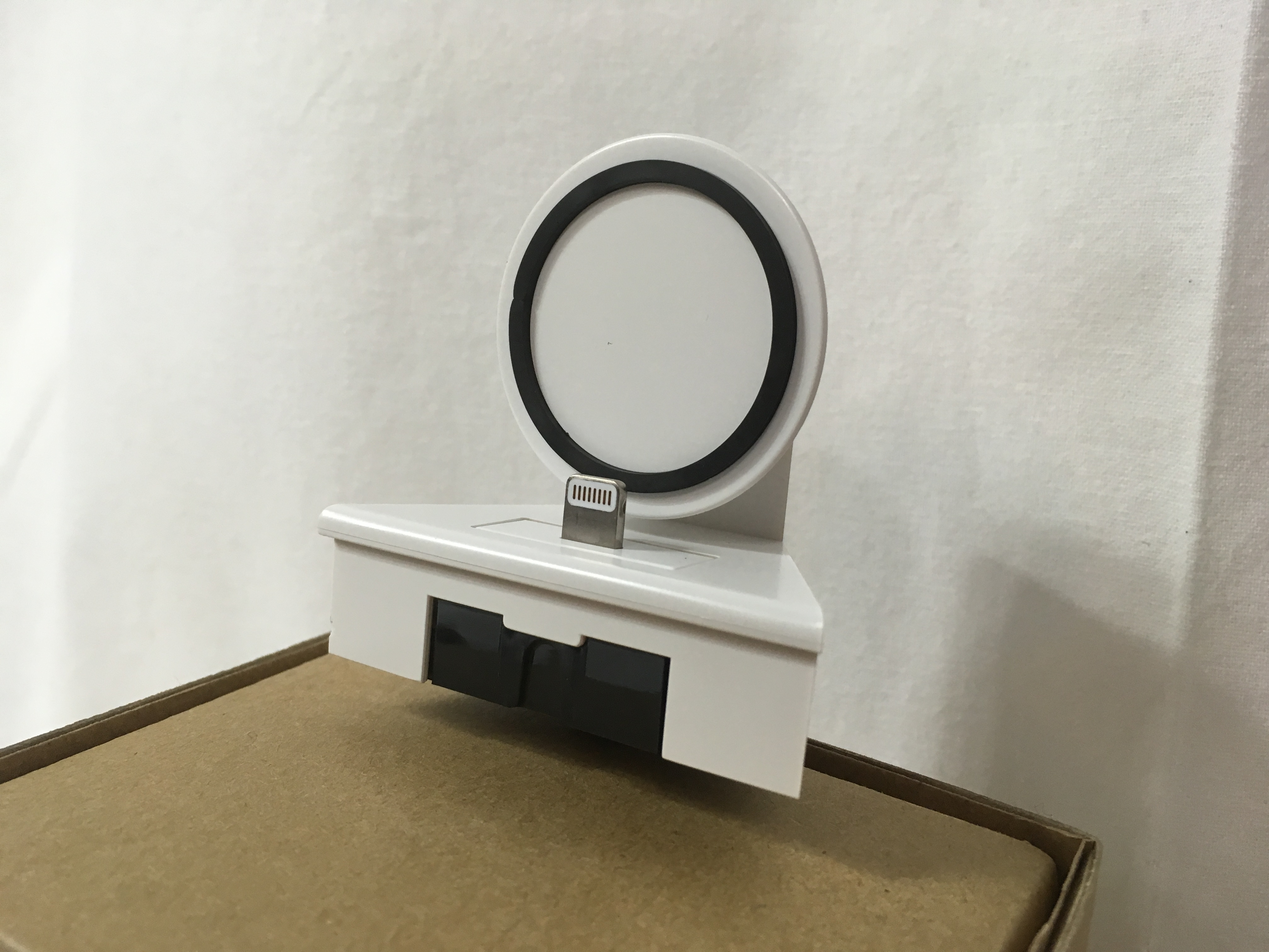 New Dock for BeoPlay A8 White