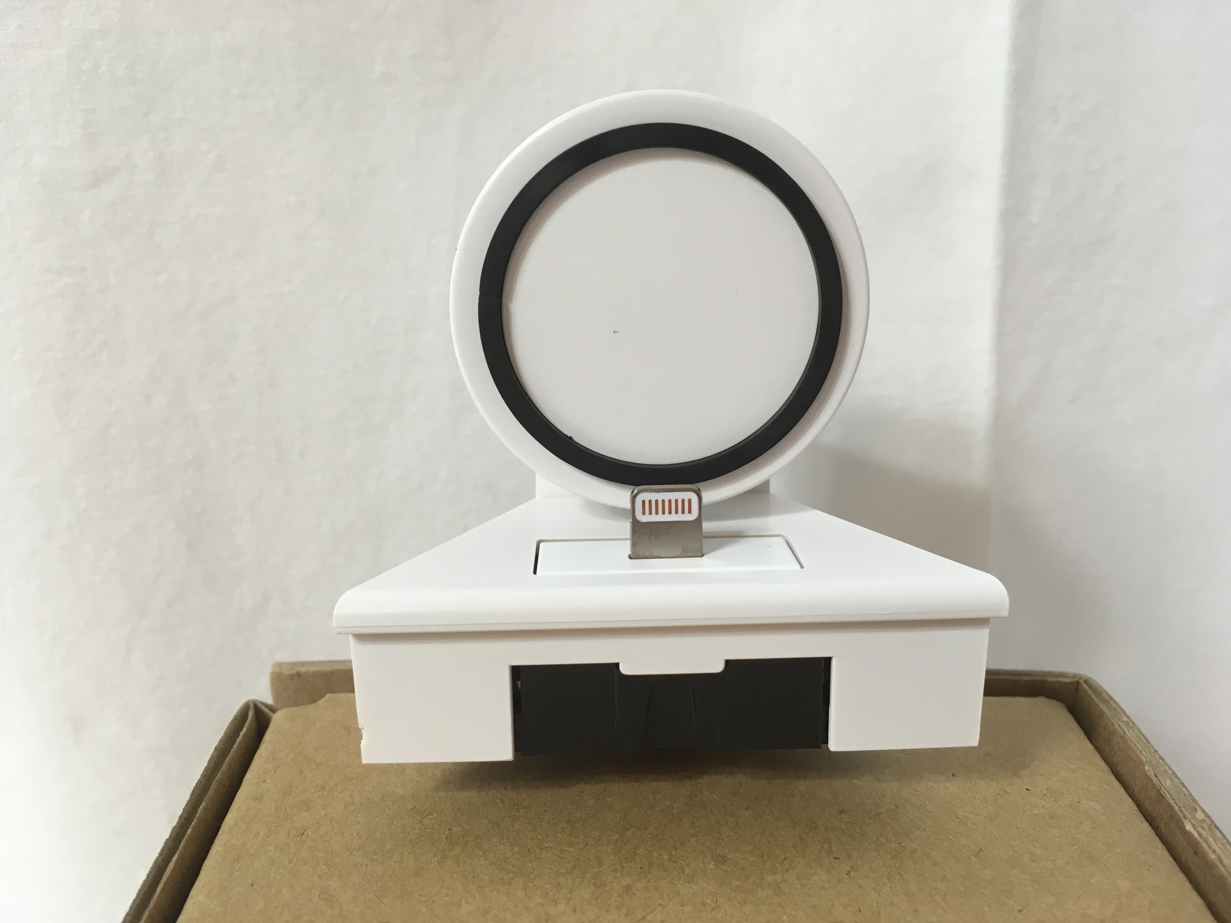 New Dock for BeoPlay A8 White