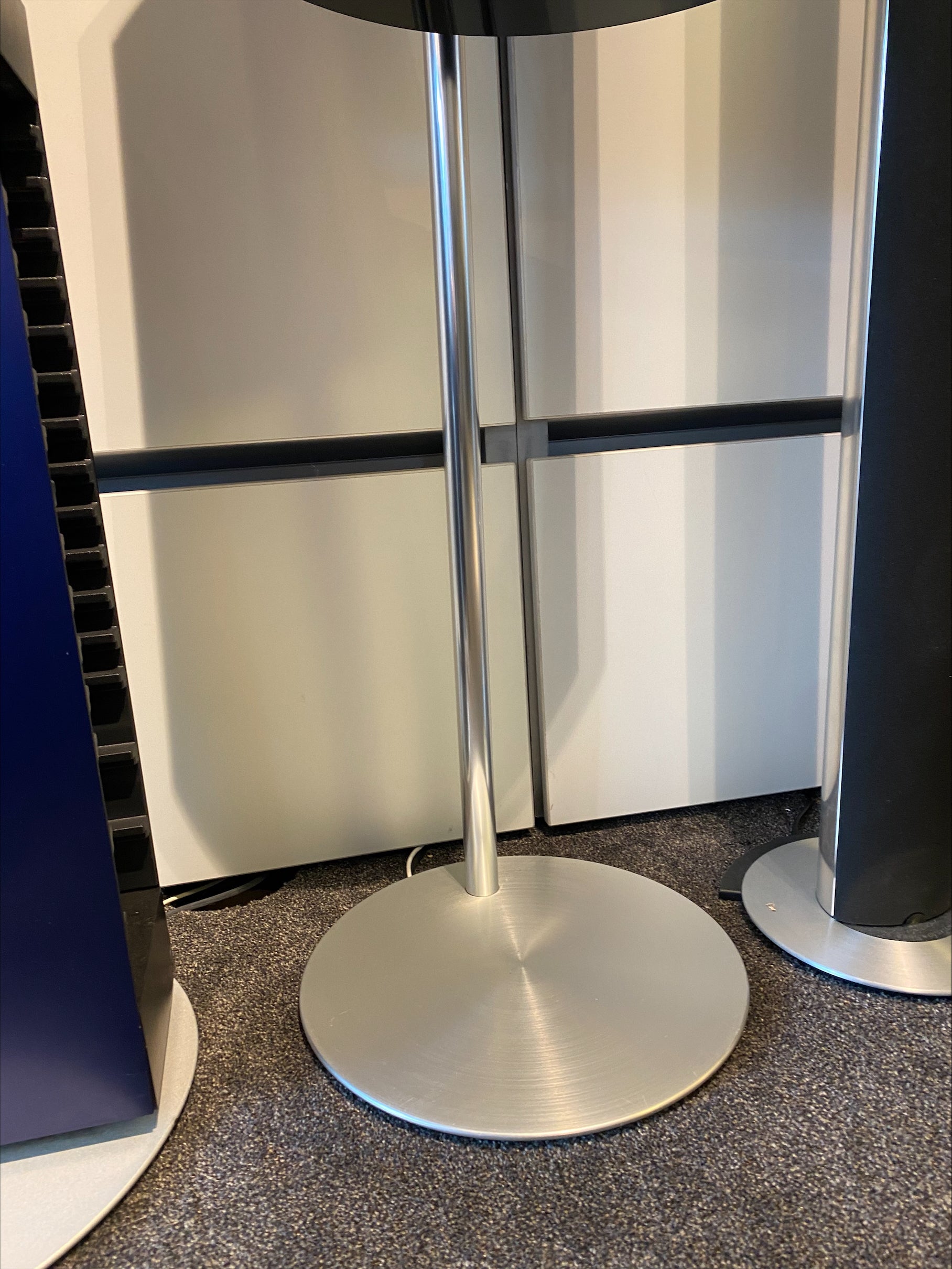 Gulvstand Beolab 4000